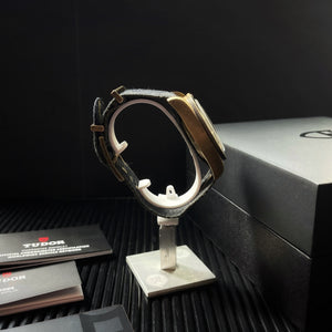 Tudor Black Bay Bronze