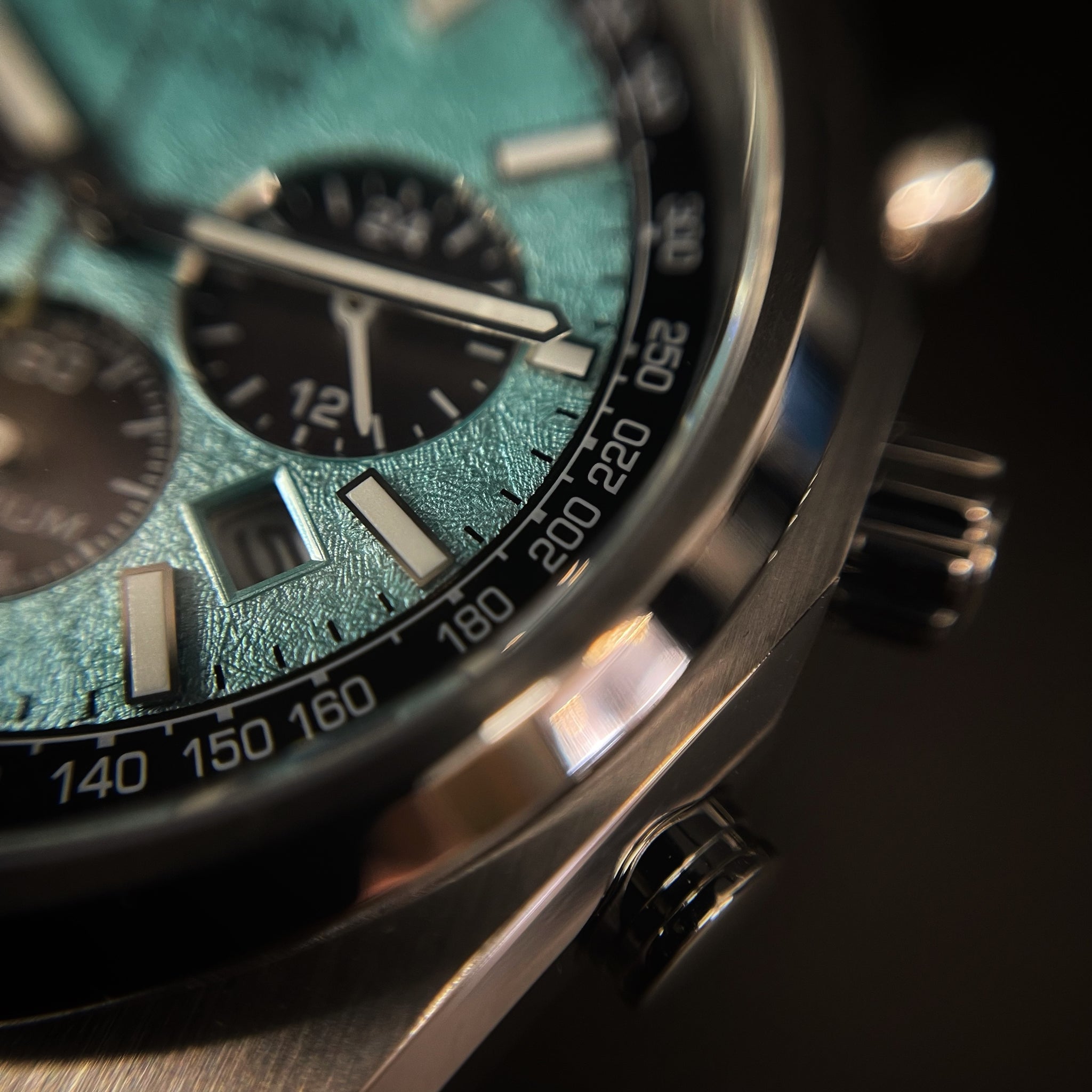 Citizen - SUPERTITANIUM CHRONOGRAPHE