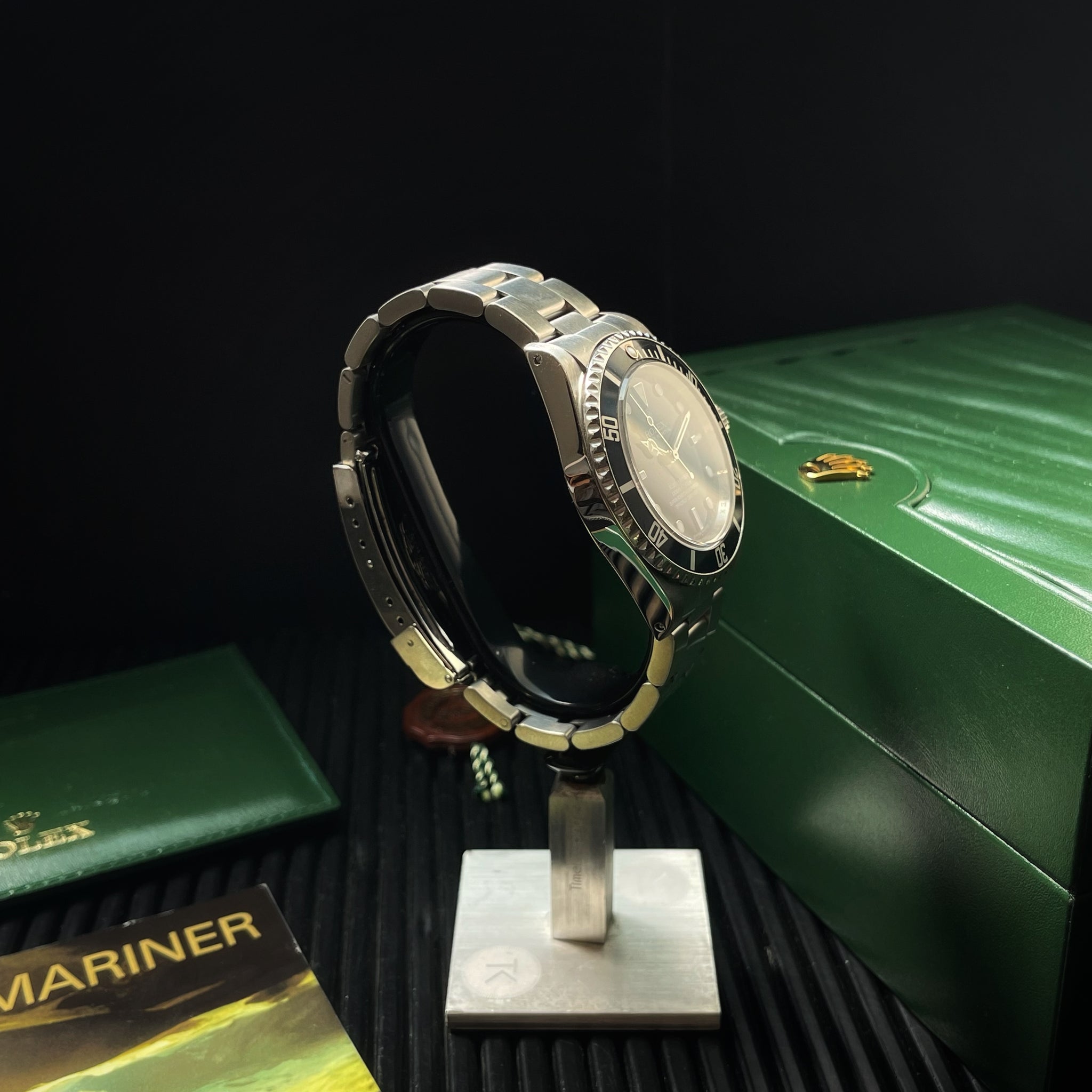 Rolex Submariner no-date 14060M