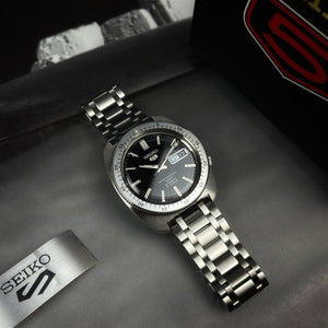 Seiko - 5 Sports Gene Kranz Limited Edition