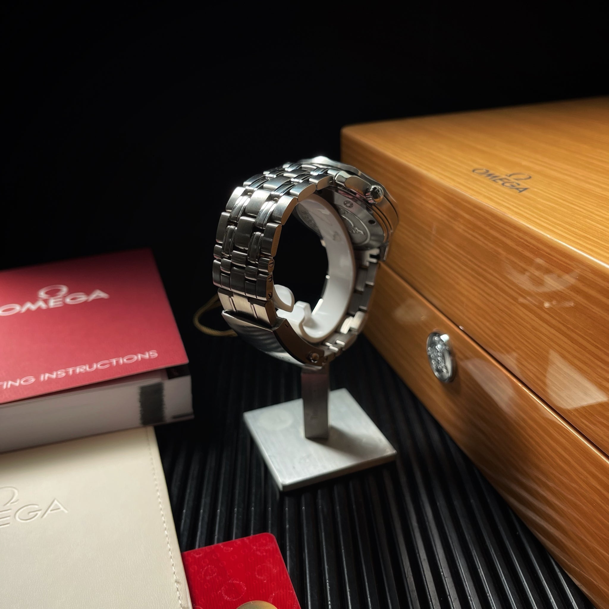 Omega Seamaster Diver 300
