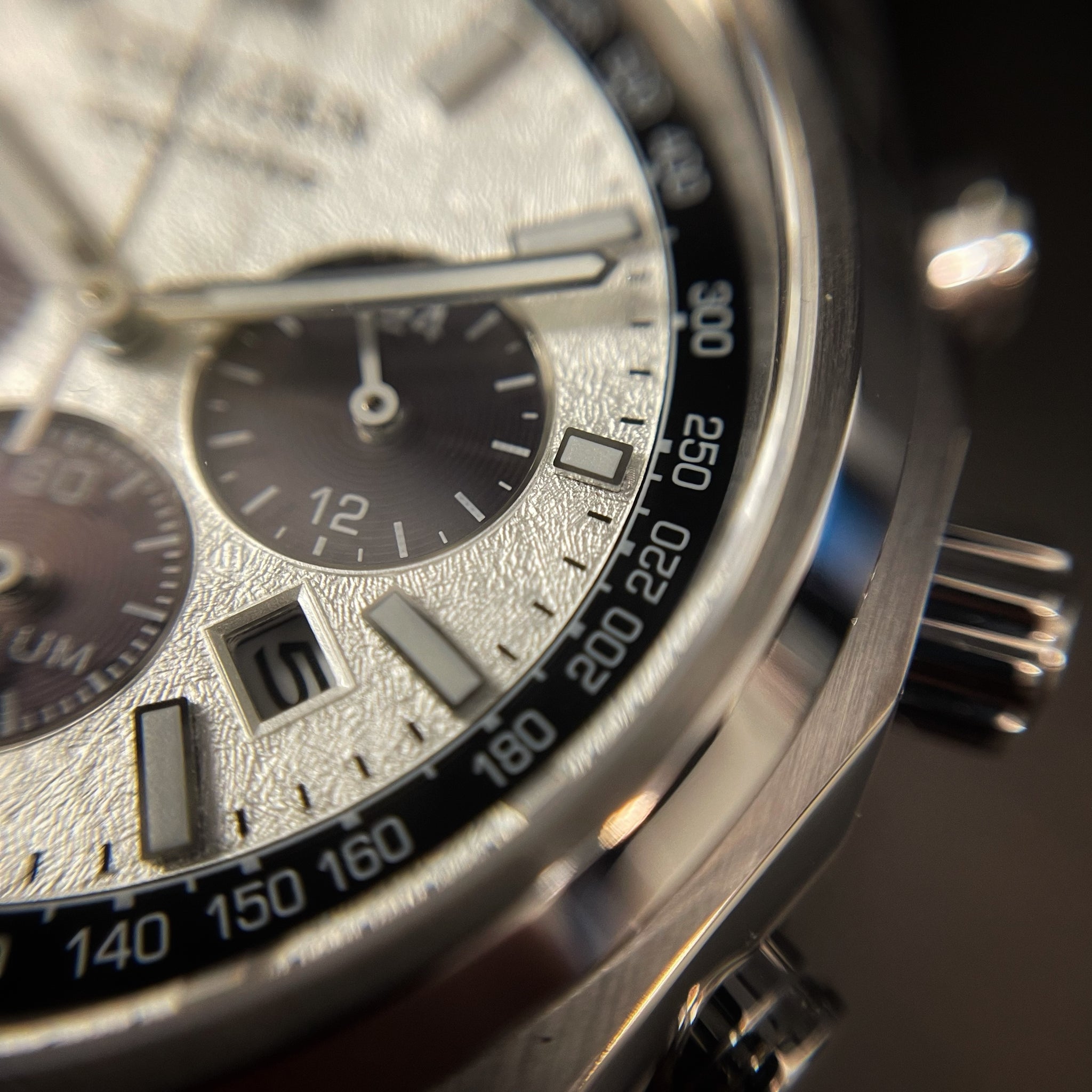 Citizen - SUPERTITANIUM CHRONOGRAPHE