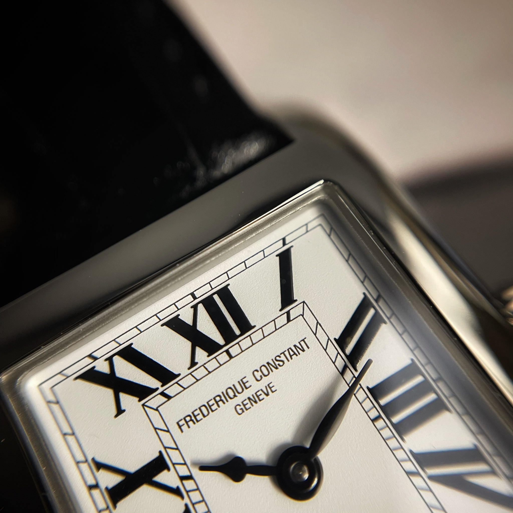 Frédérique Constant - Classic Carree Small Second