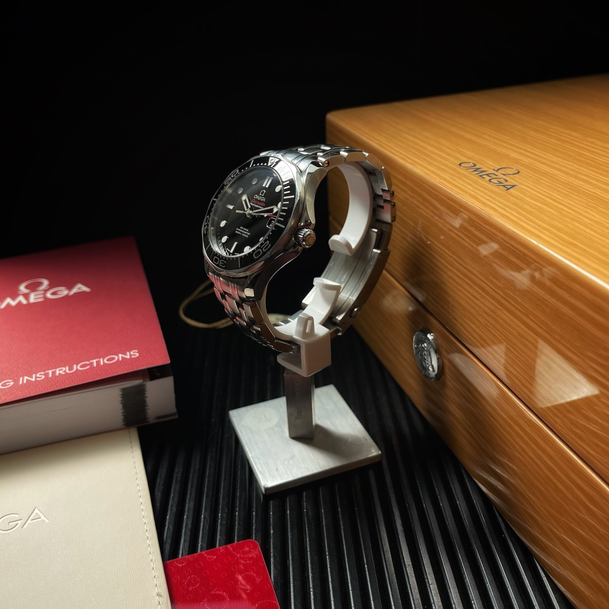 Omega Seamaster Diver 300