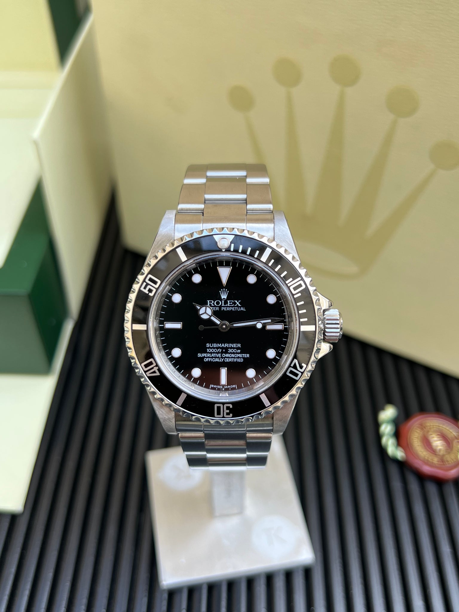 Rolex Submariner no-date 14060M Cosc-