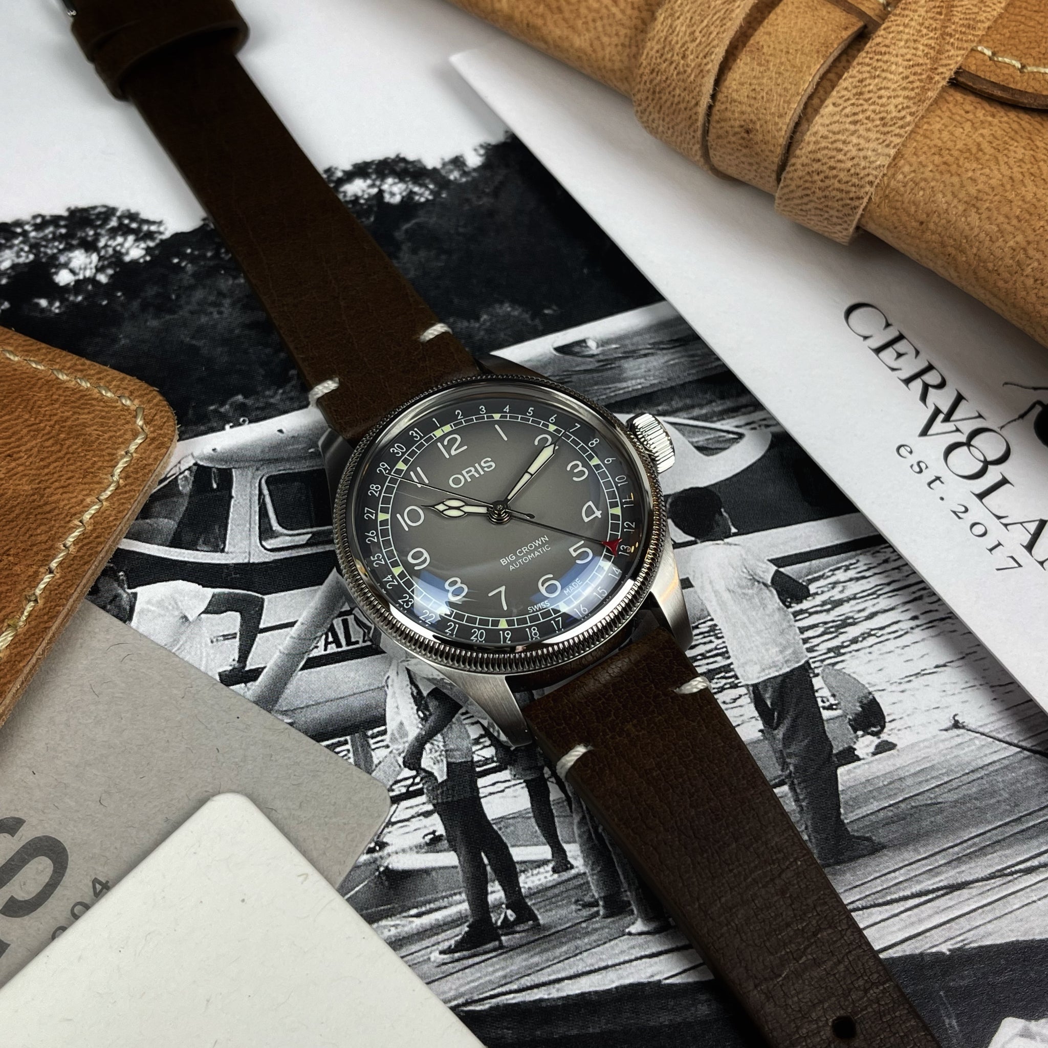 Oris
Montre suisse
Haute horlogerie
Précision automatique
Design élégant
Performance
Étanchéité
Néo vintage
Bracelet acier
Verre saphir
Mouvement automatique
Réserve de marche
Qualité durable
Style sophistiqué
