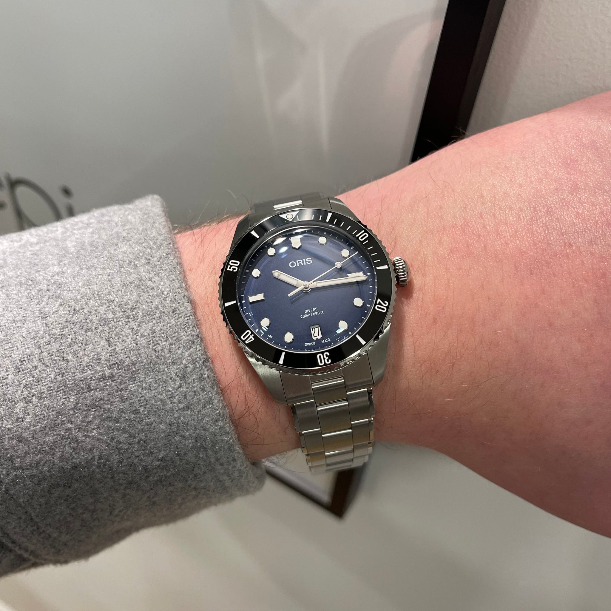 Oris
Montre suisse
Haute horlogerie
Précision automatique
Plongeuse
Design élégant
Performance
Étanchéité
Bracelet acier
Lunette en céramique
Verre saphir
Mouvement automatique
Réserve de marche
Qualité durable
Style sophistiqué
