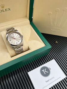 Rolex Oyster Perpetual 114200-