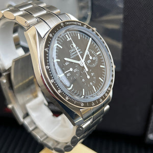 Omega Speedmaster Moonwatch