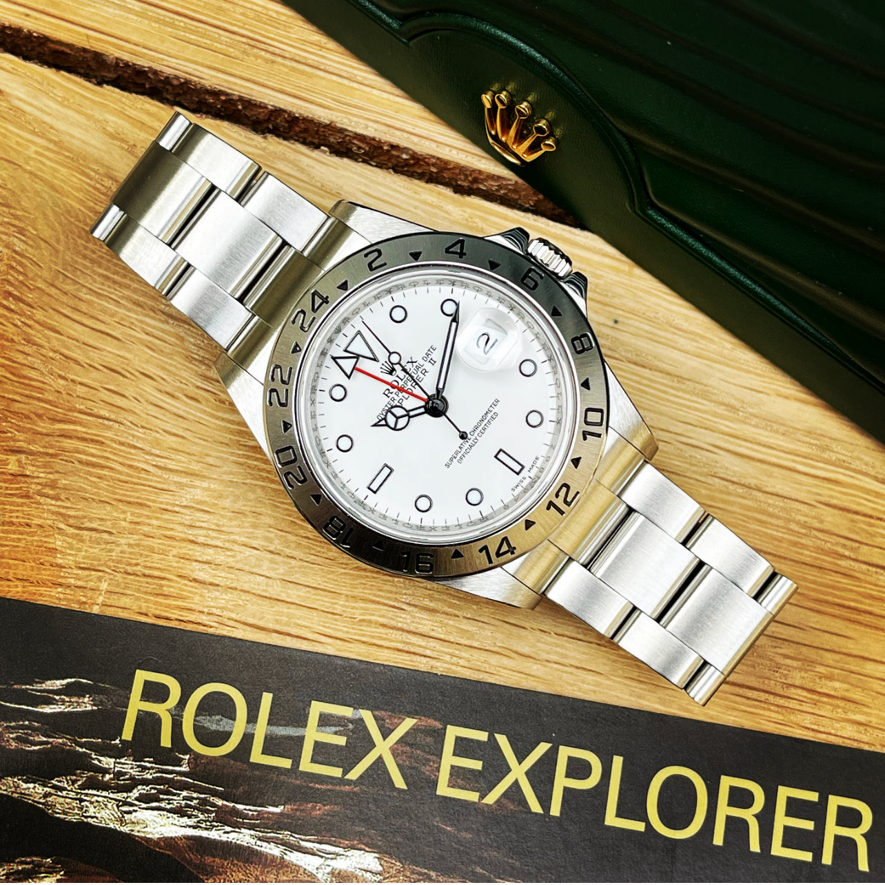 Rolex Explorer II 16570-.