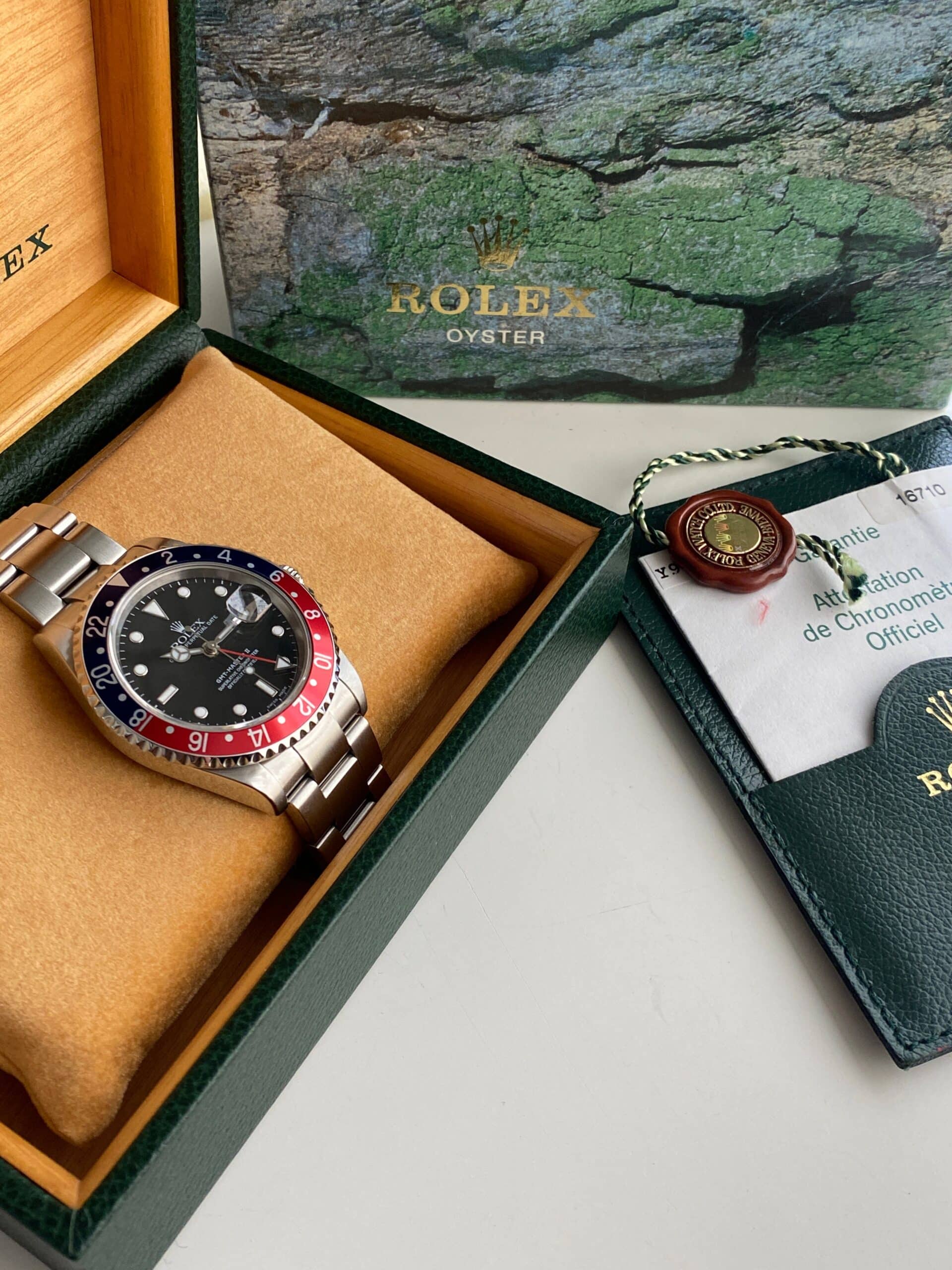 Rolex Gmt-Master 2 16710. Rolex Gmt-Master 2 16710..