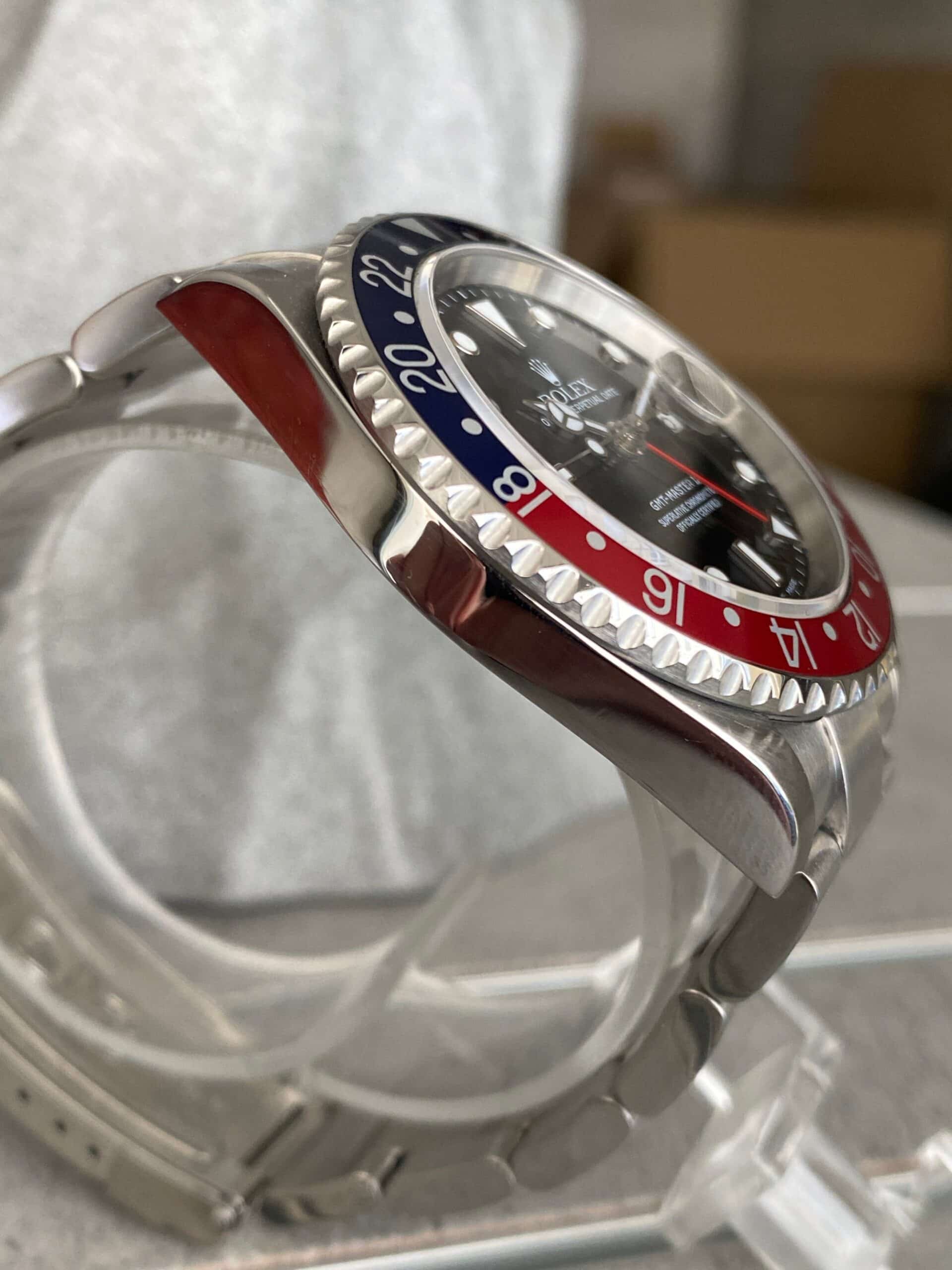 Rolex Gmt-Master 2 16710. Rolex Gmt-Master 2 16710..