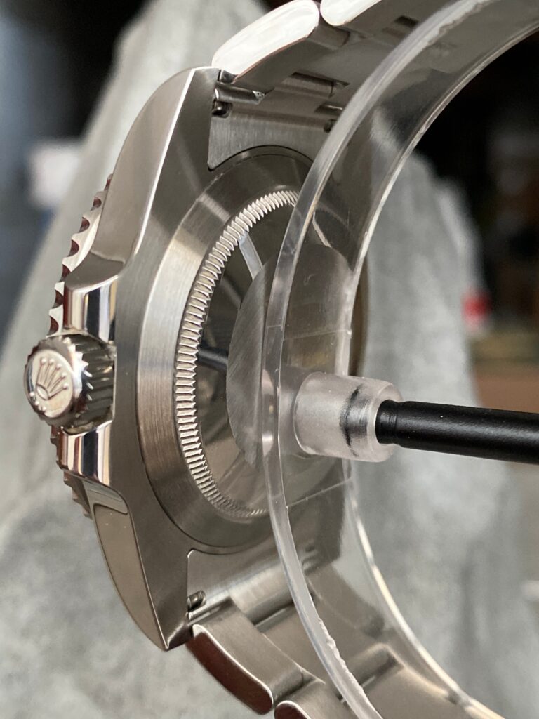 Rolex Submariner Date 116610LN-.