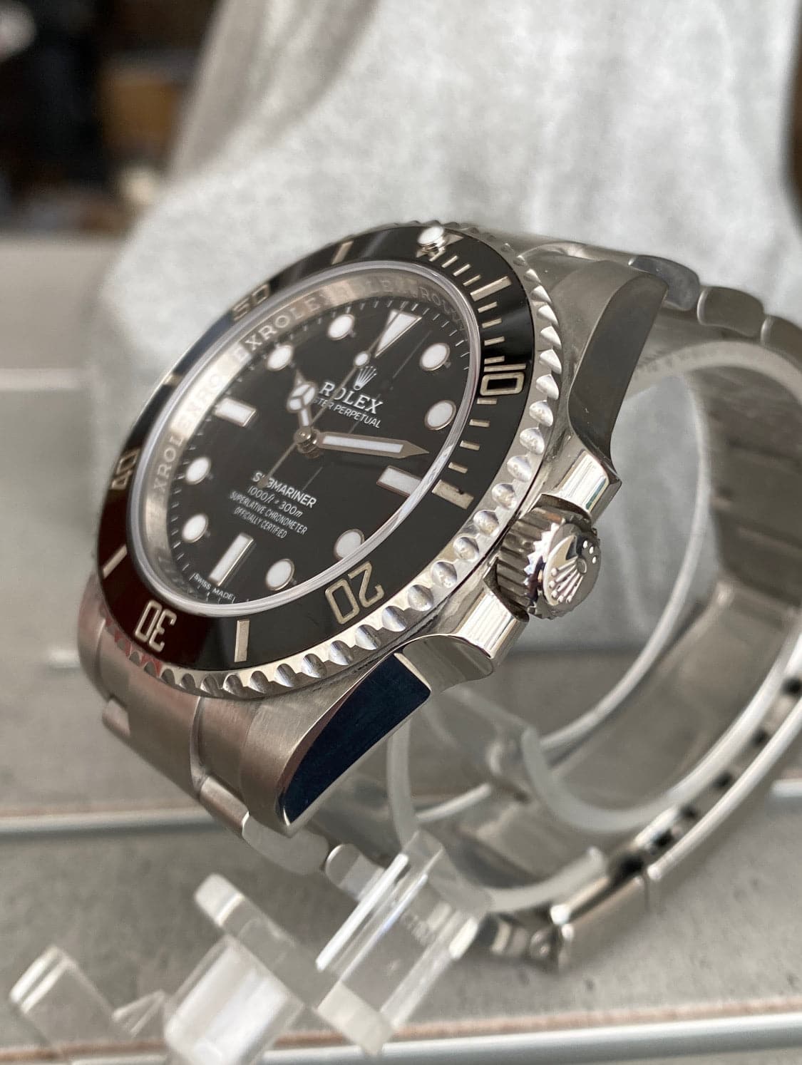 Rolex Submariner No Date 114060. Rolex Submariner No Date 114060..