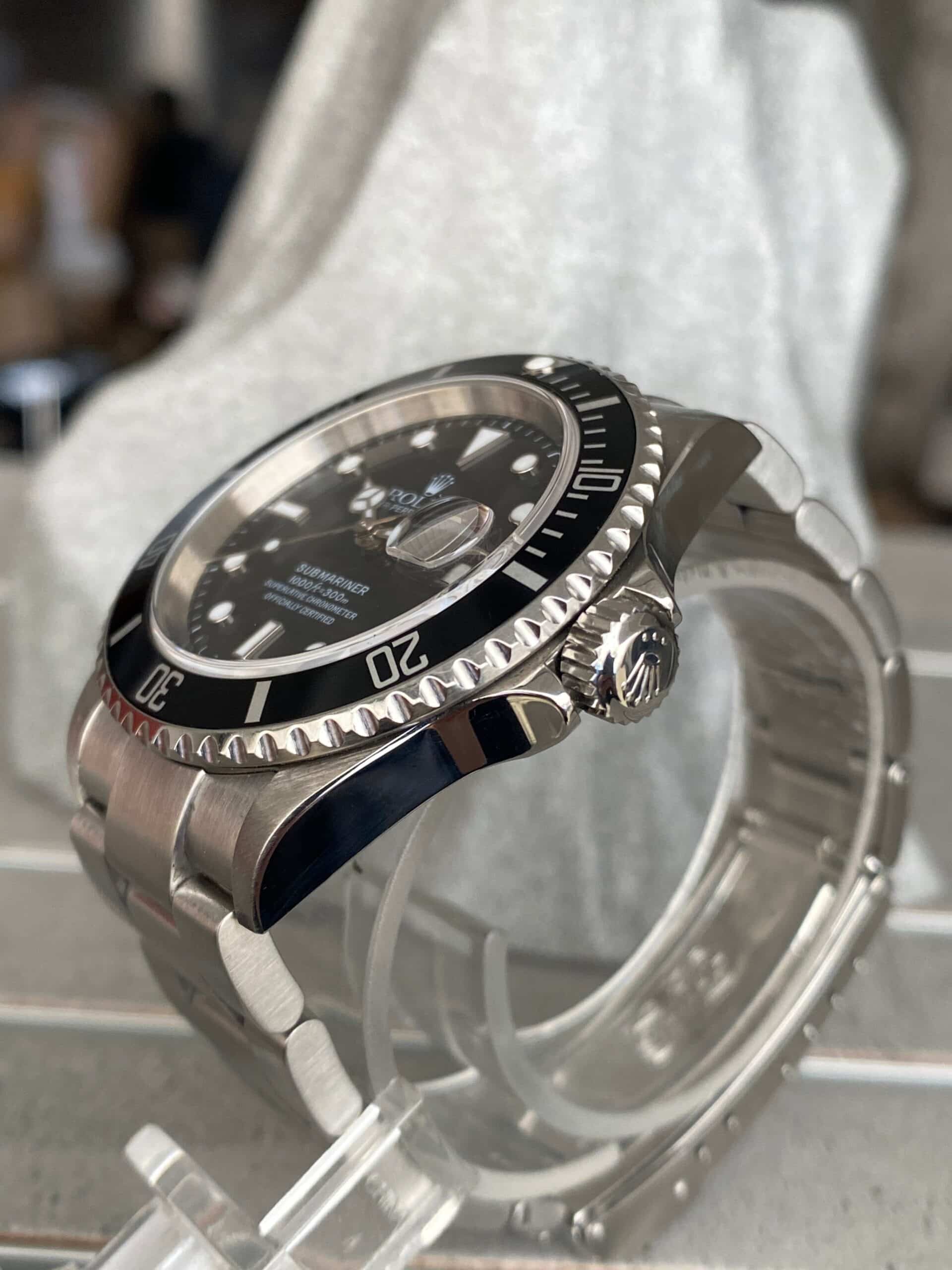 Rolex Submariner Date ref 16610 Rolex Submariner Date ref 16610.