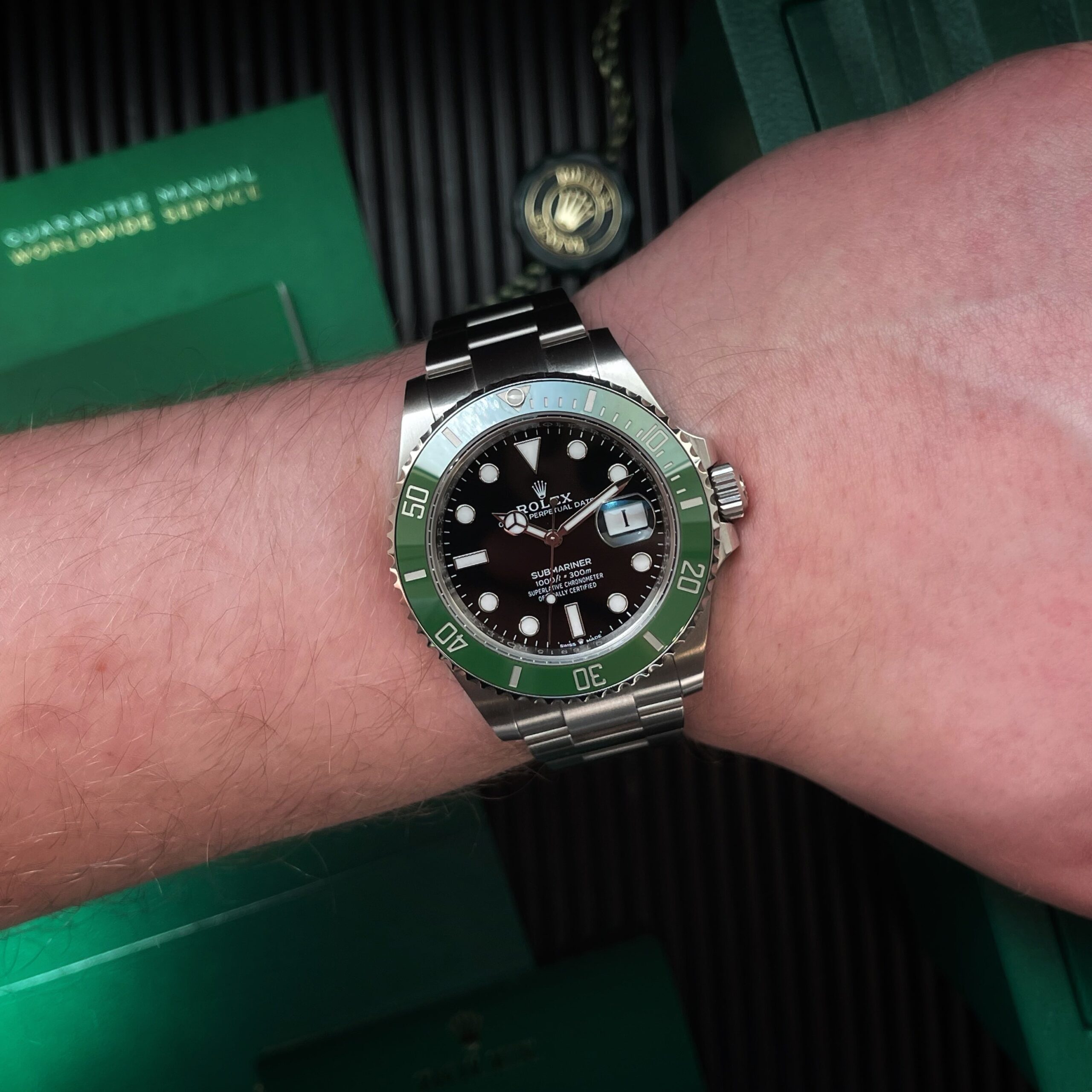 Rolex Submariner Date 126610LV “Starbucks”