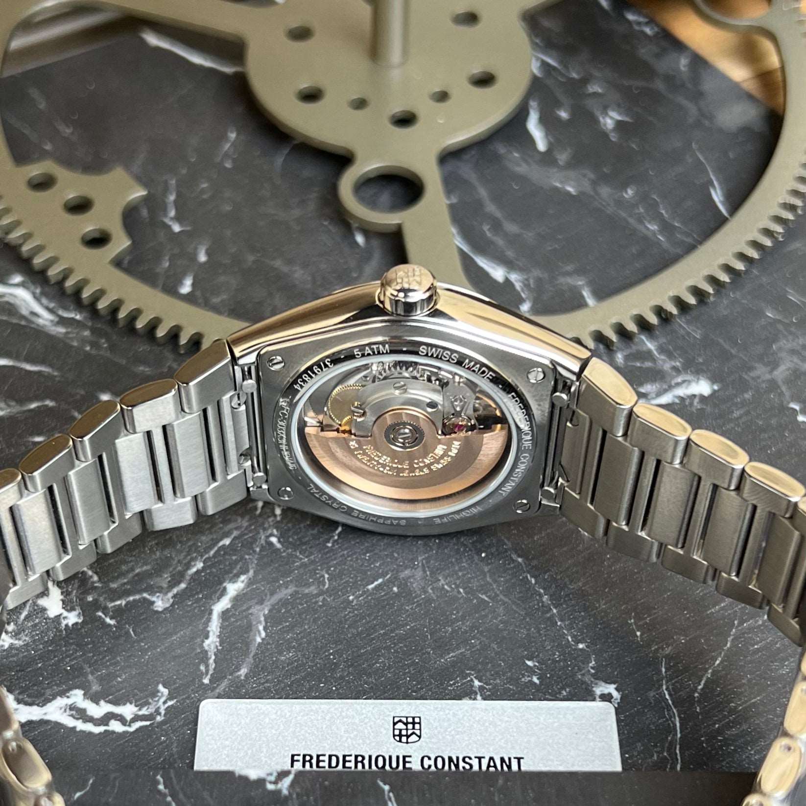 Frederique Constant - highlife automatic cosc 39mm