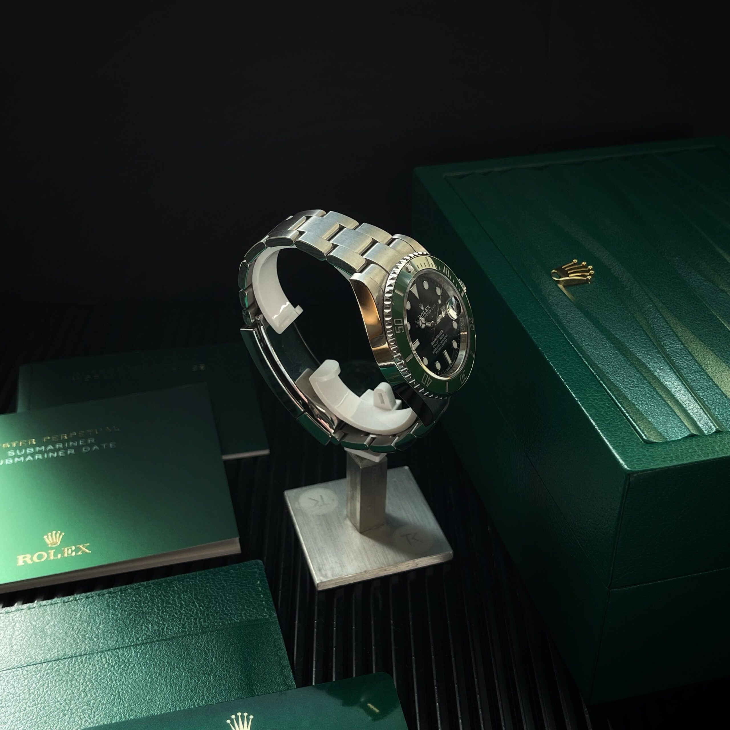 Rolex Submariner Date 126610LV “Starbucks”