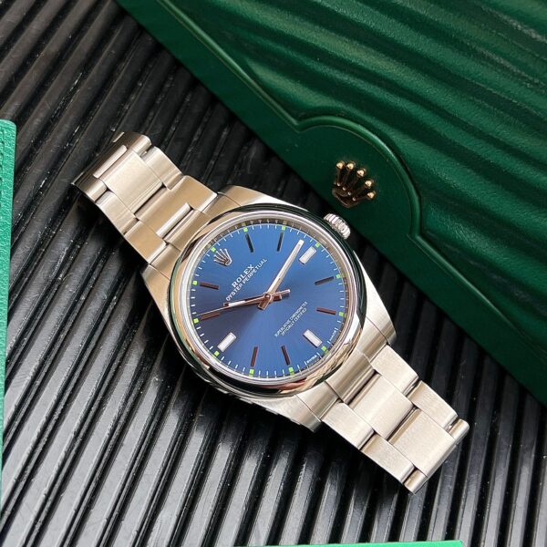 Rolex Oyster Perpetual 114300