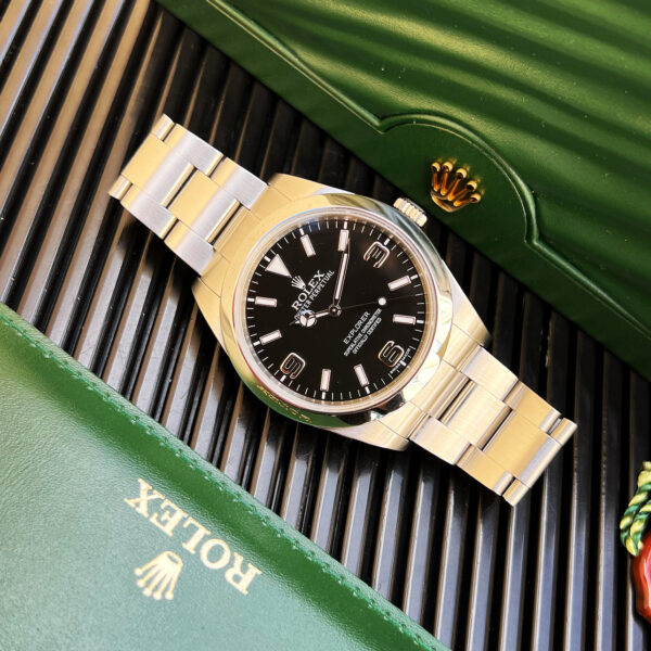 Rolex Explorer 39mm.