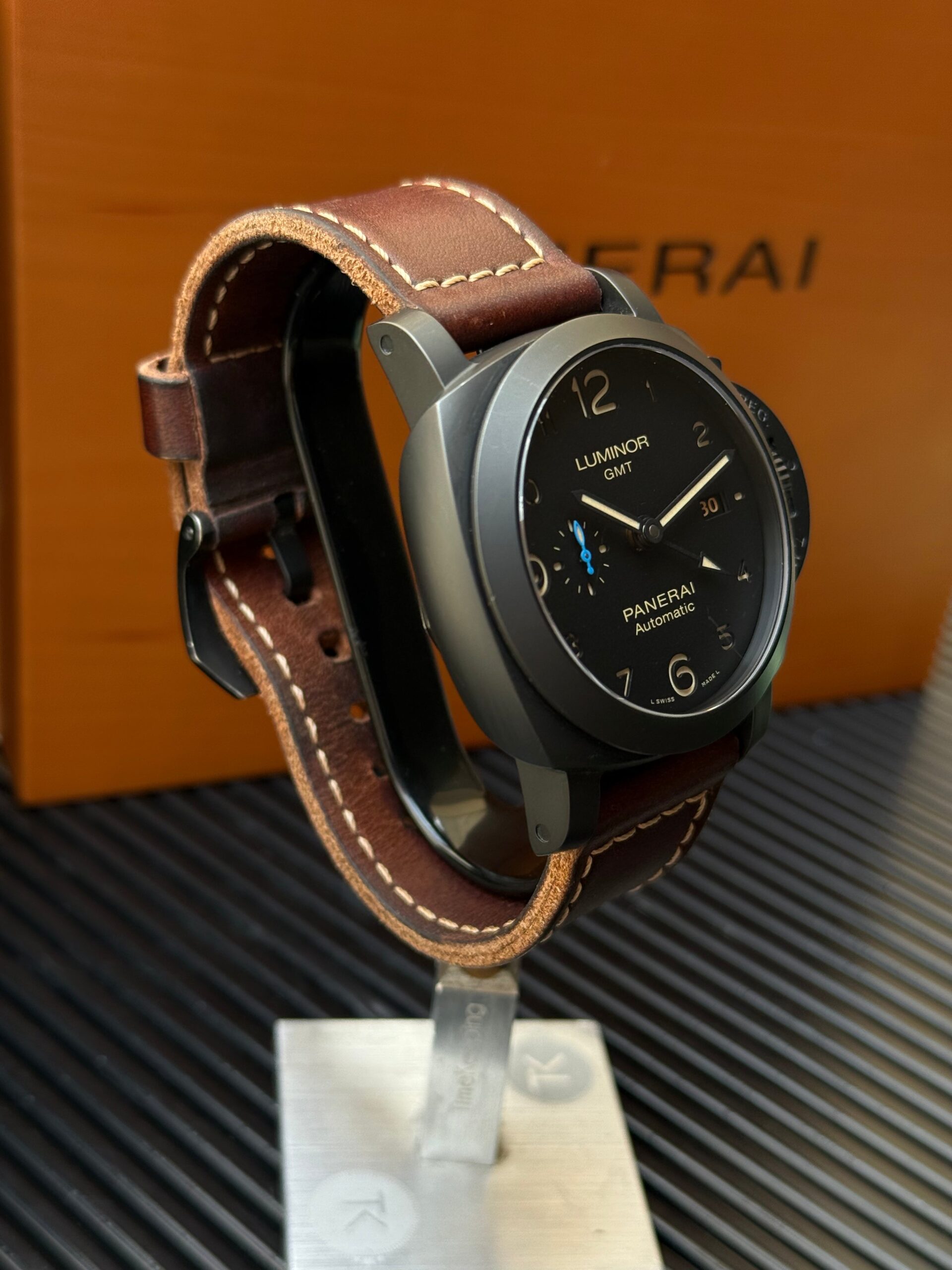 Panerai Luminor GMT