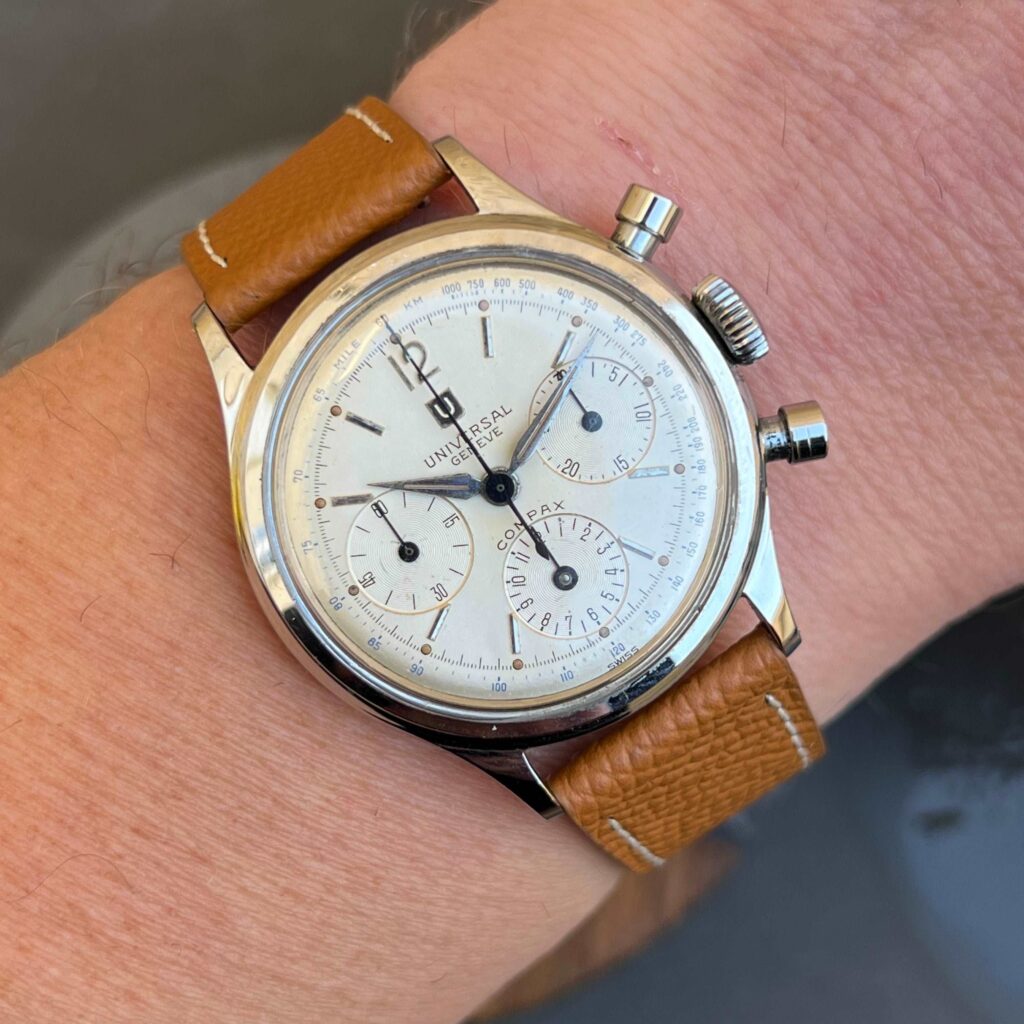 Chrono Universal Compax