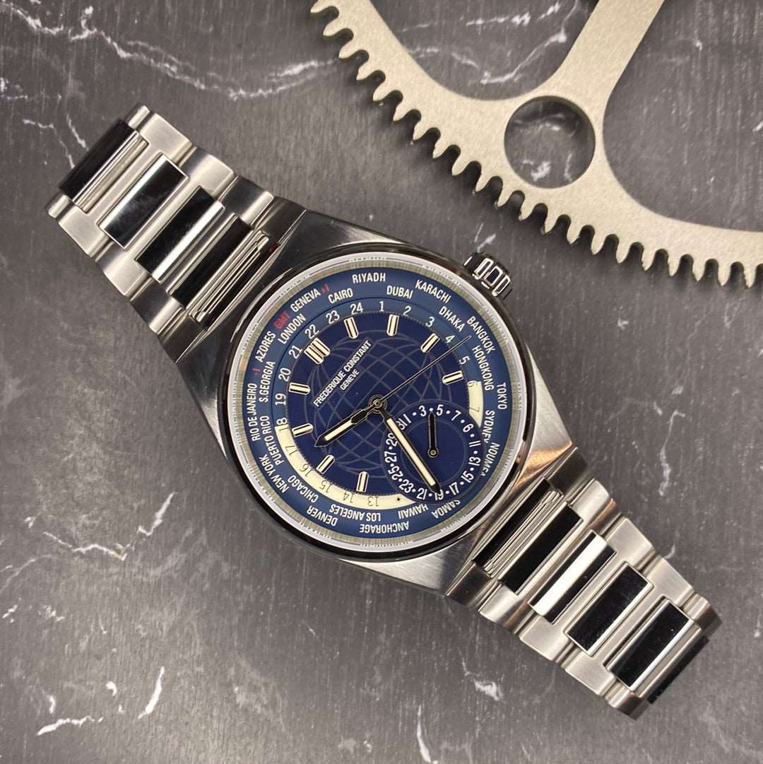 FREDERIQUE CONSTANT - Highlife WorldTimer