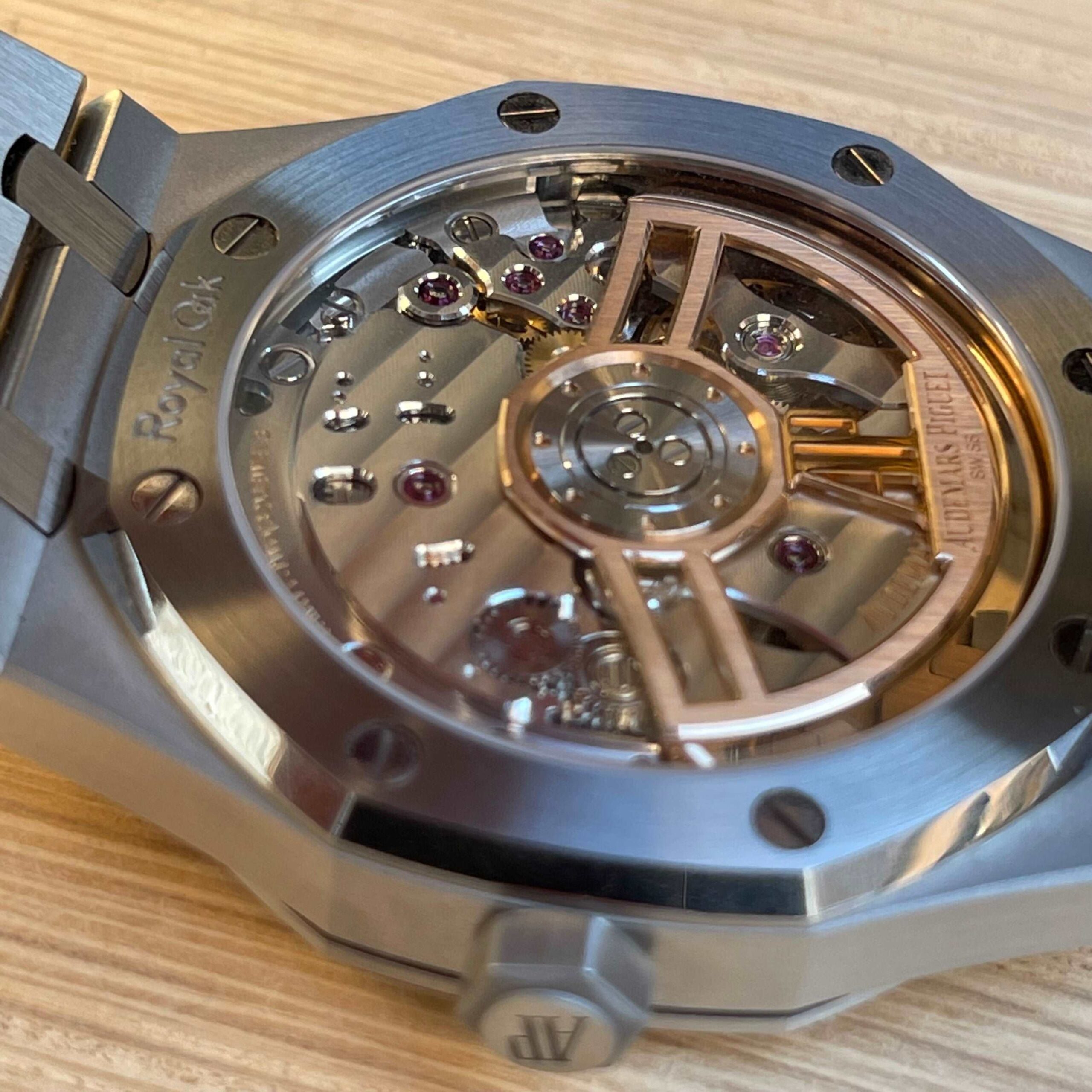 Audemars Piguet Royal Oak 15500ST-.