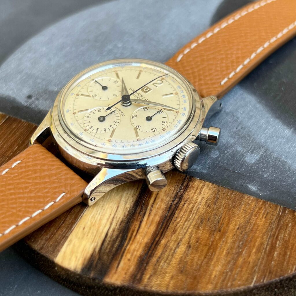 Chrono Universal Compax