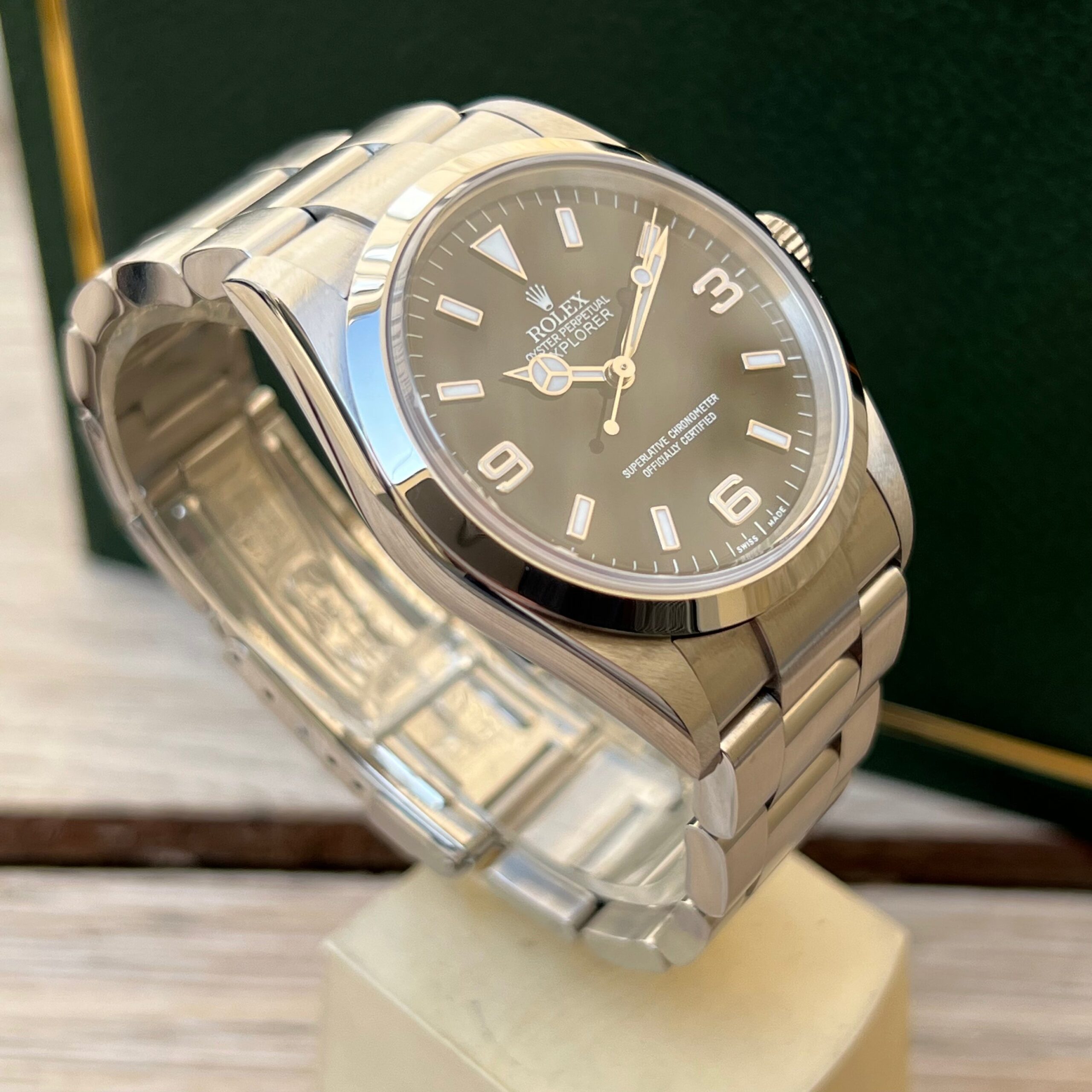Rolex Explorer 36mm 114270-.