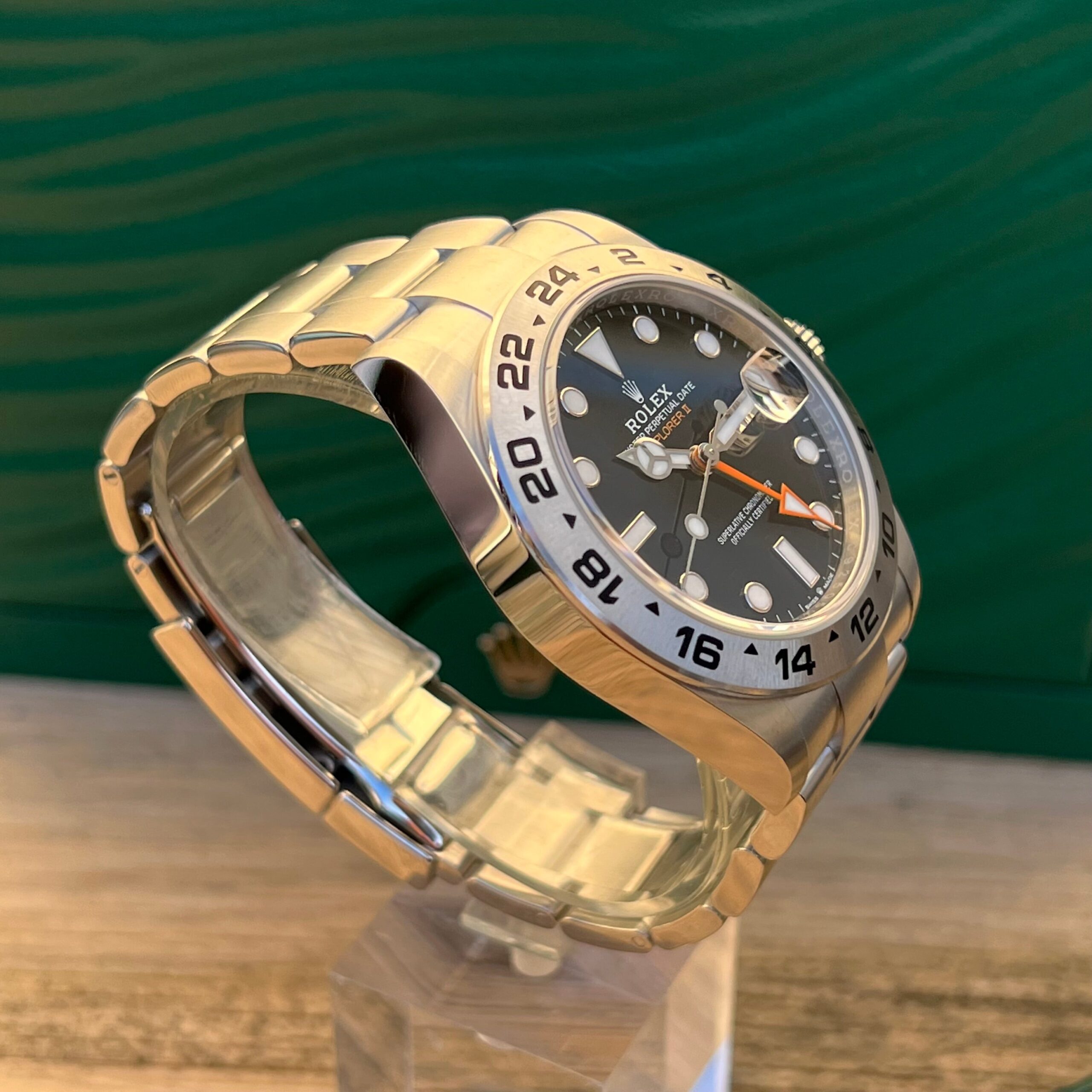 Rolex Explorer II 226570-.