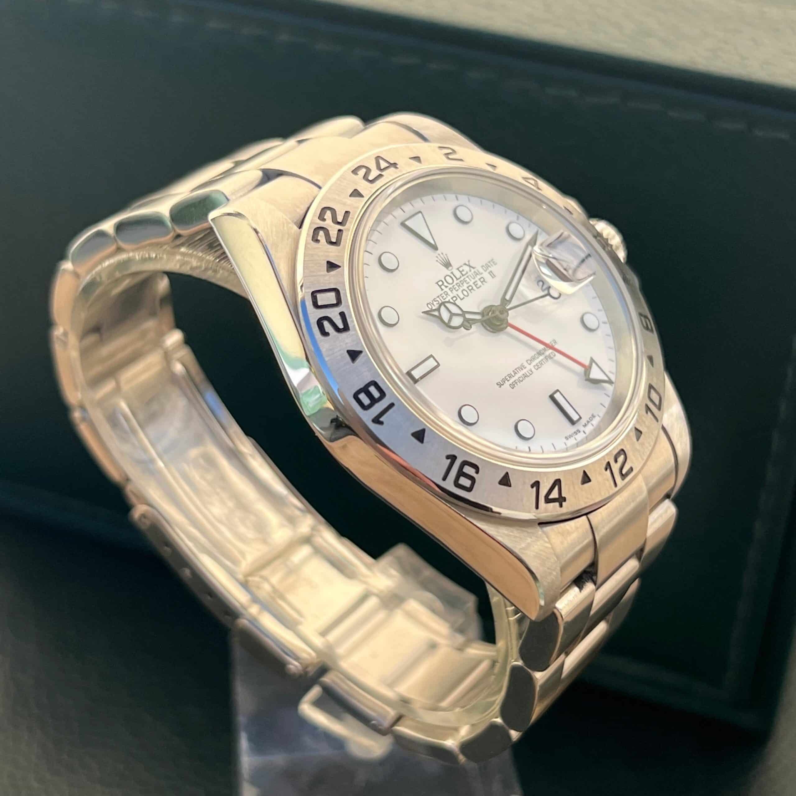 Rolex Explorer II 16570- Rolex Explorer II 16570-.