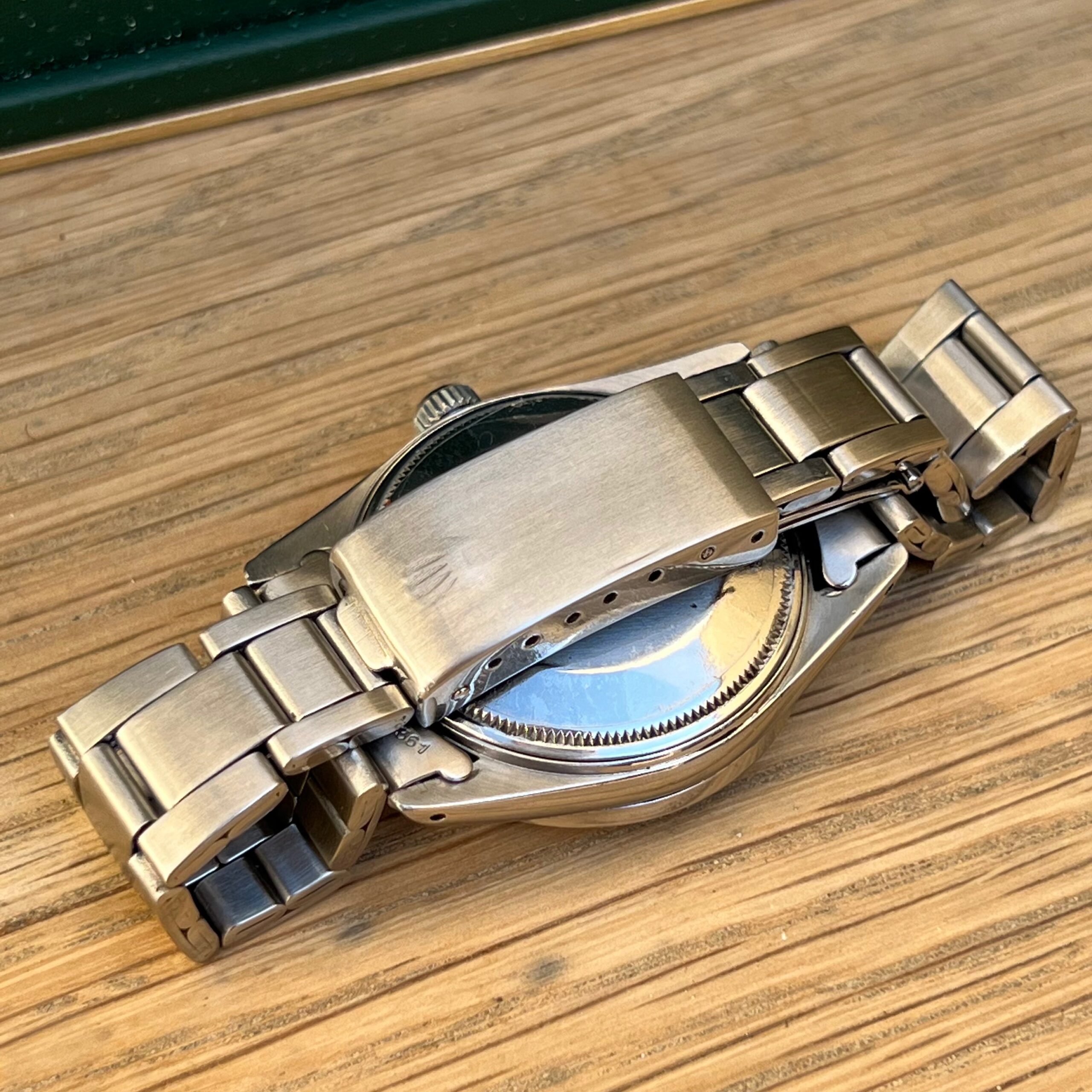 Rolex oyster Date 15010.