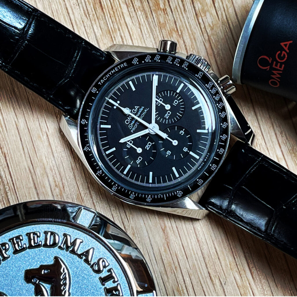 Omega Speedmaster Moonwatch-.