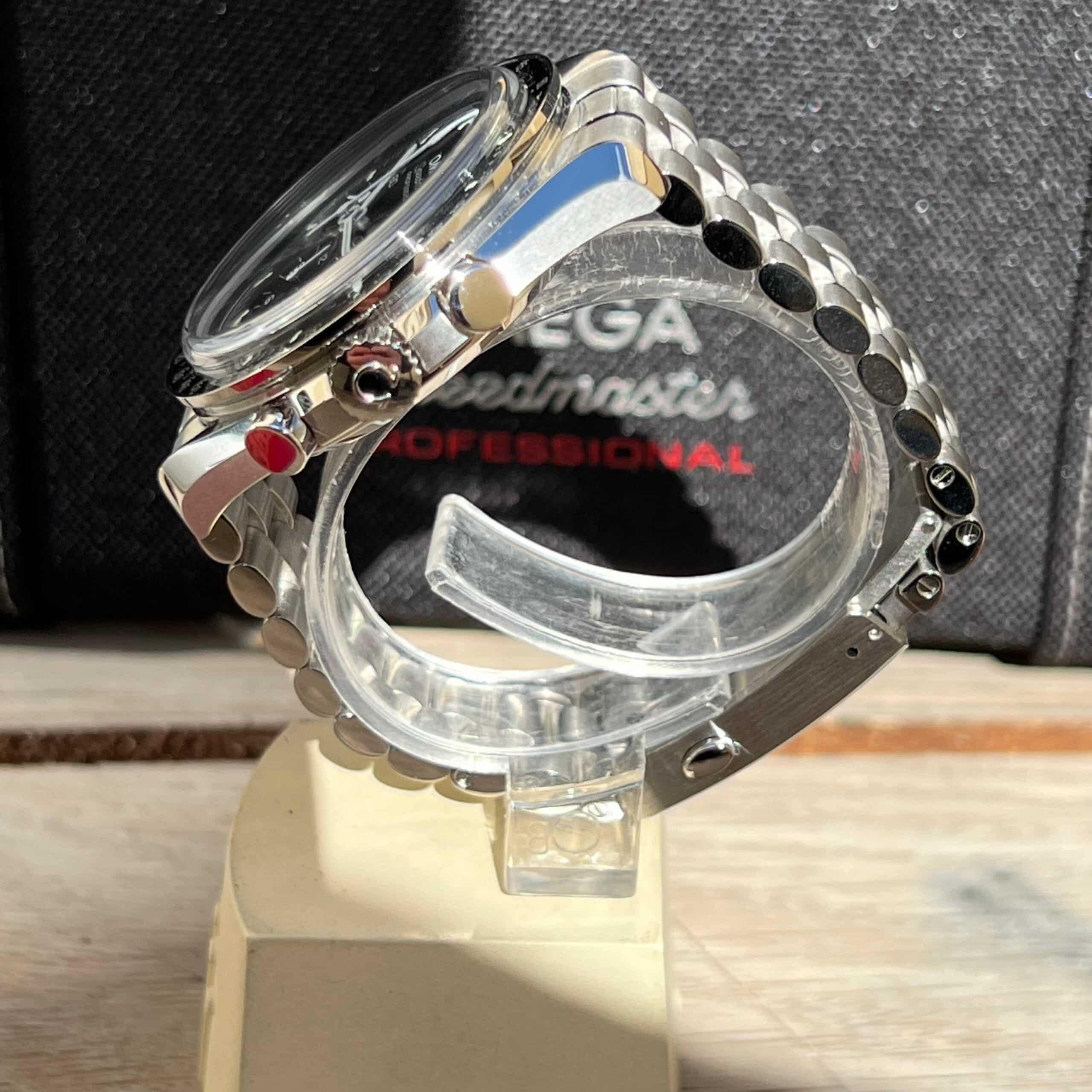 Omega Speedmaster Professional Co-Axial Omega Speedmaster Professional Co-Axial.