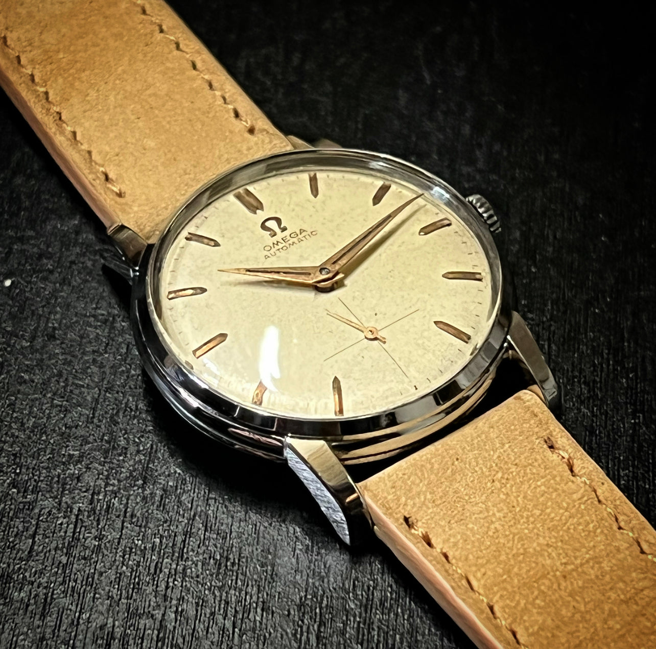 Omega Classic -.