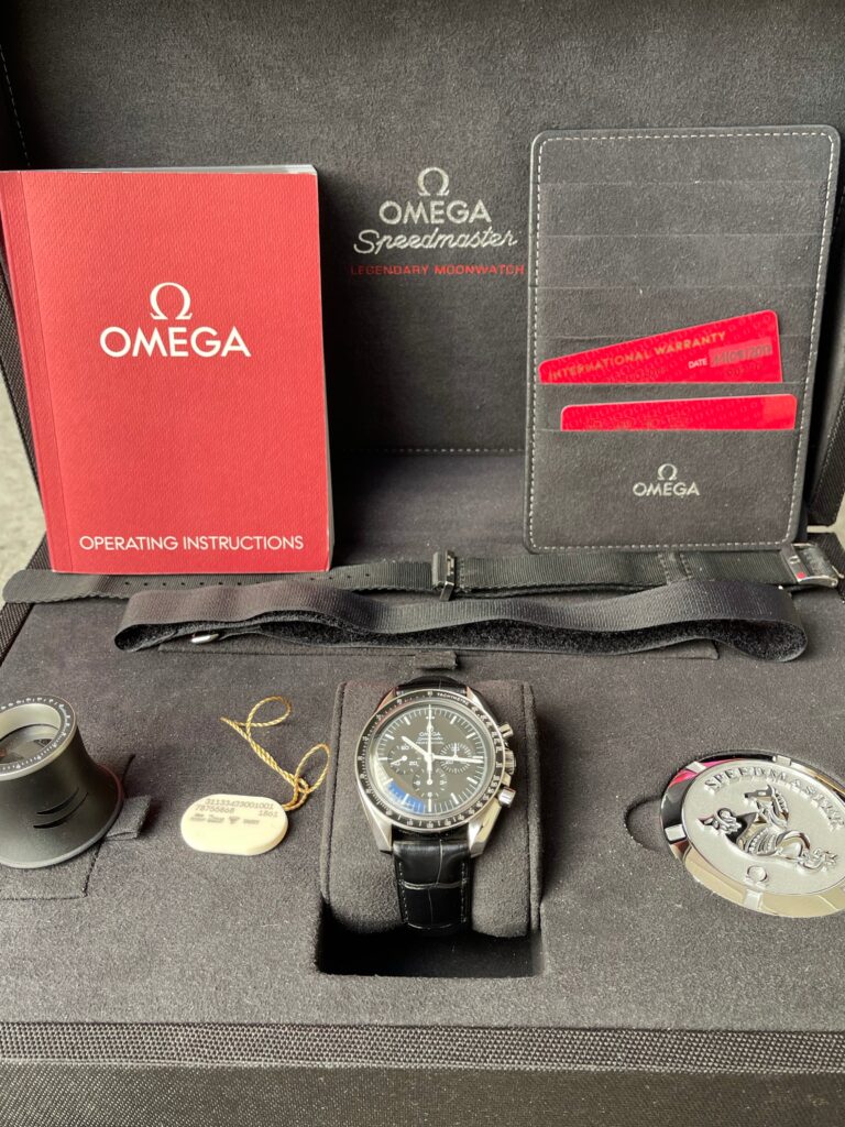 Omega Speedmaster Moonwatch-.