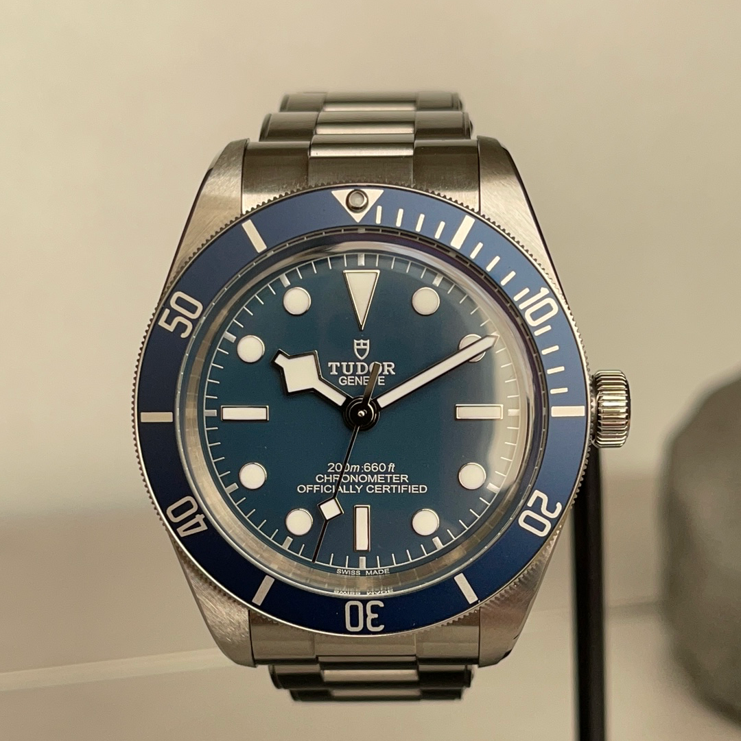 Tudor blackbay Snowflake ‘58 bleu.