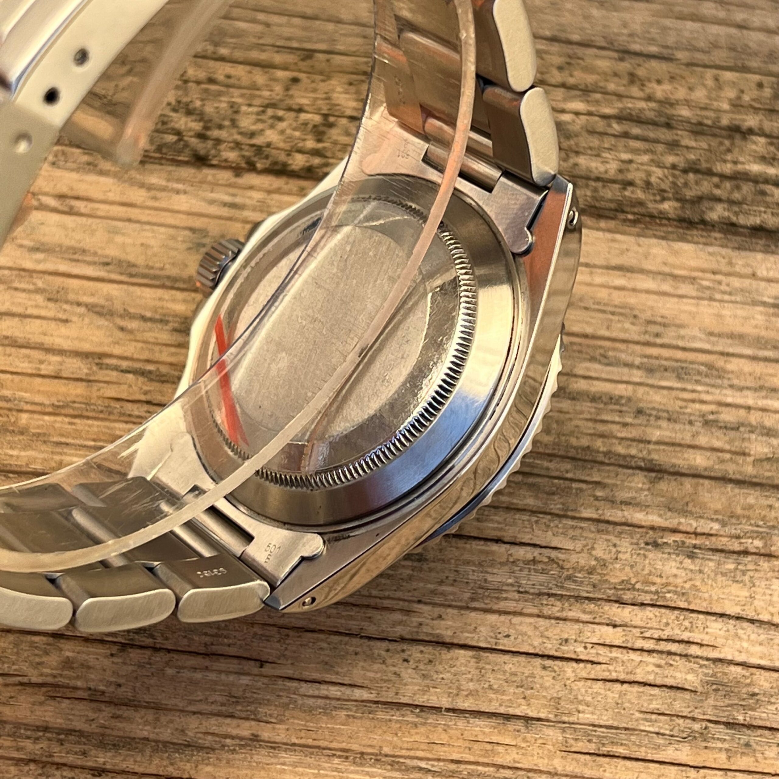 Rolex Submariner no-date 14060M Cosc-.