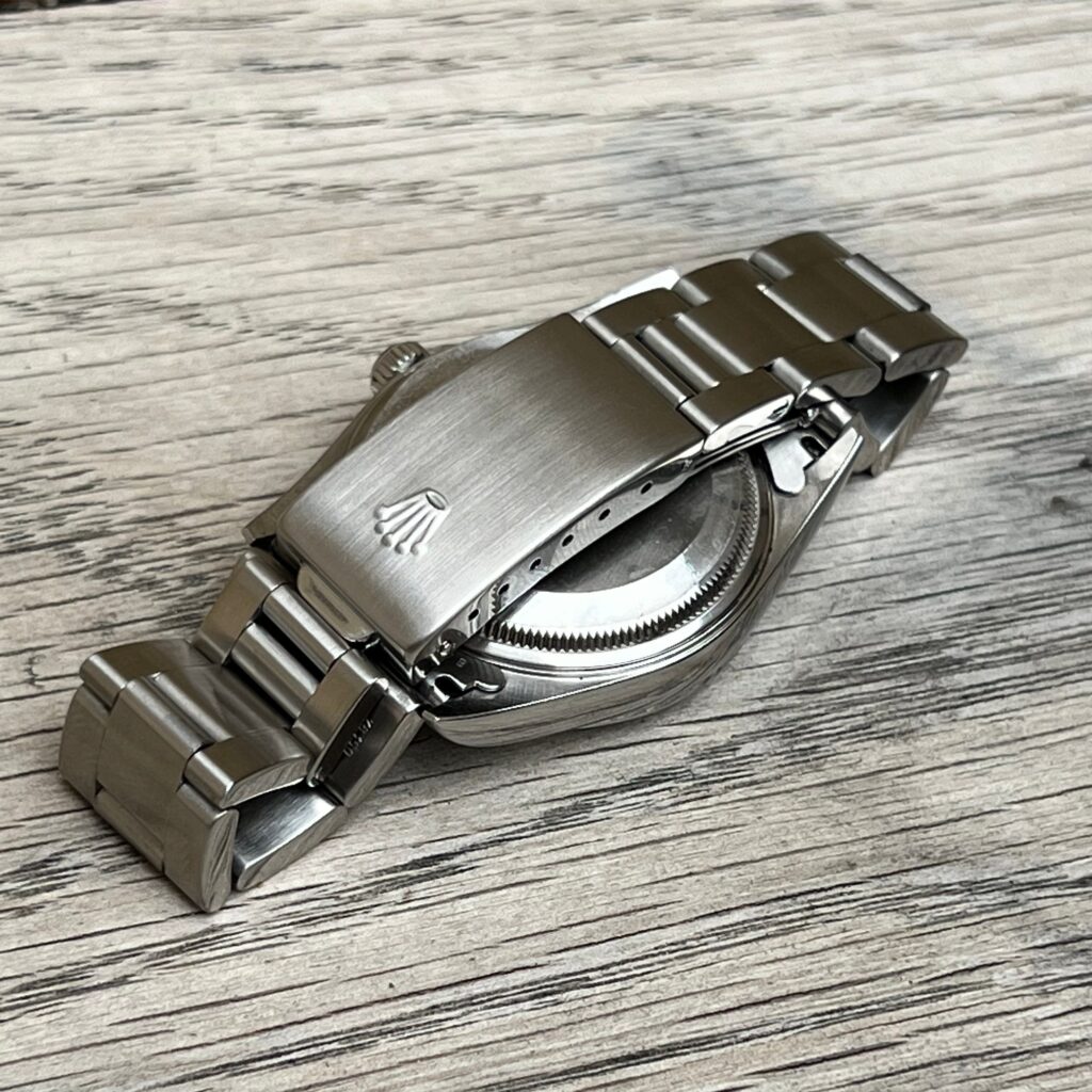 Rolex oyster Date 15200..