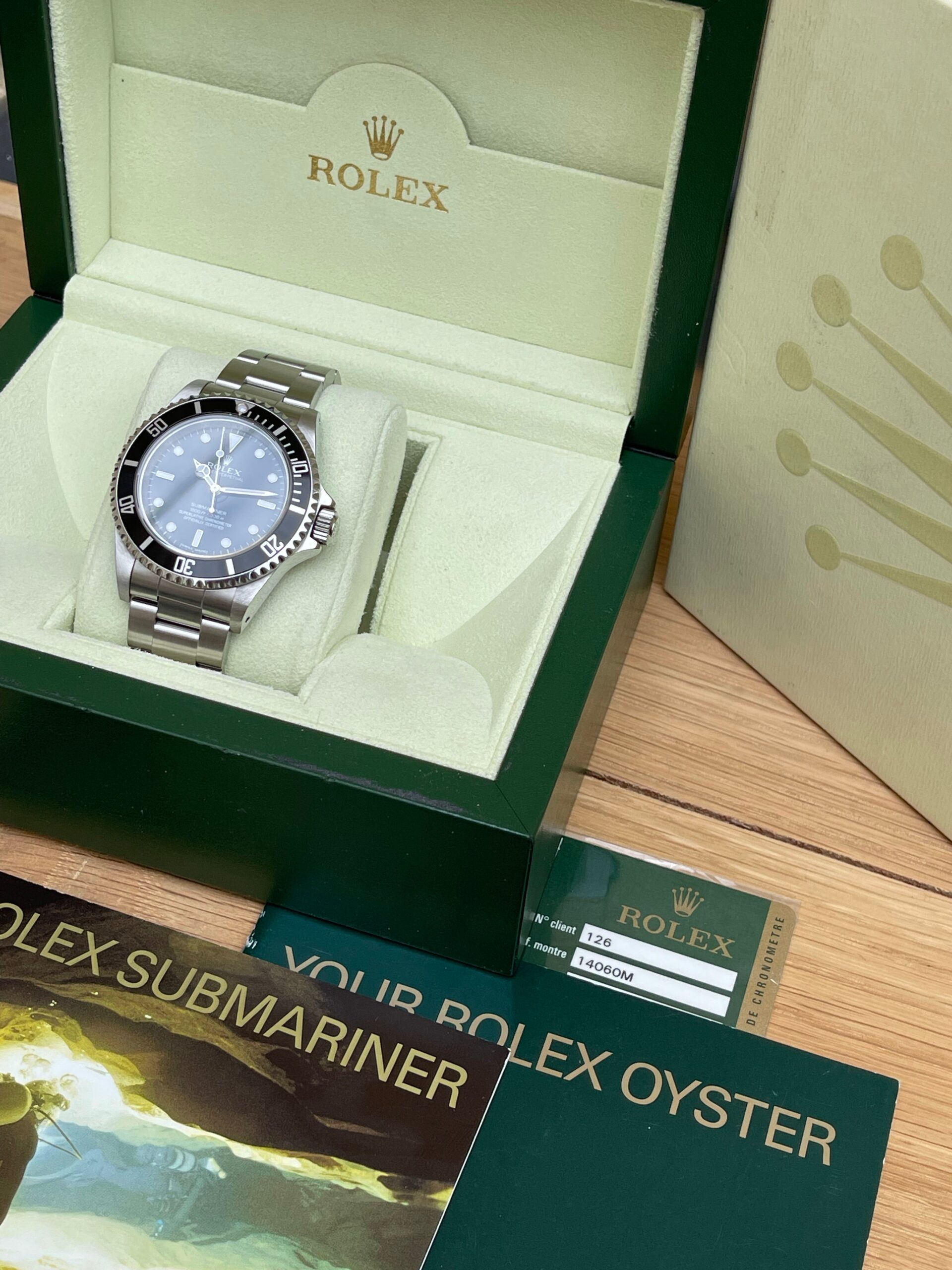 Rolex Submariner no-date 14060M Cosc.