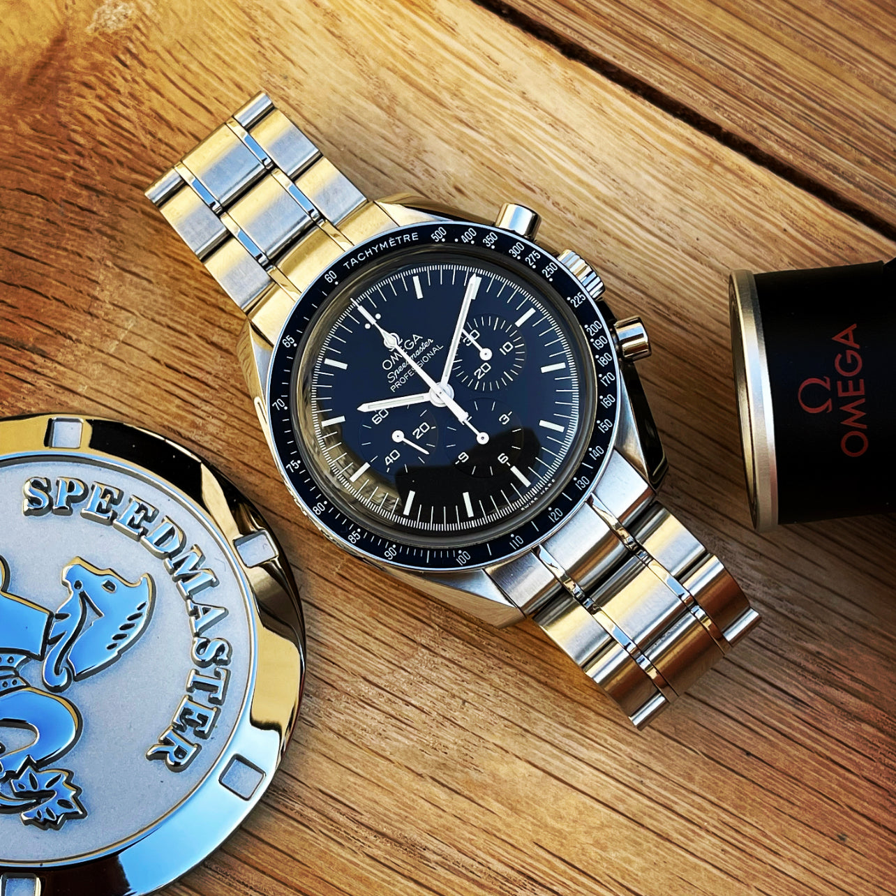 Omega Speedmaster Moonwatch-.