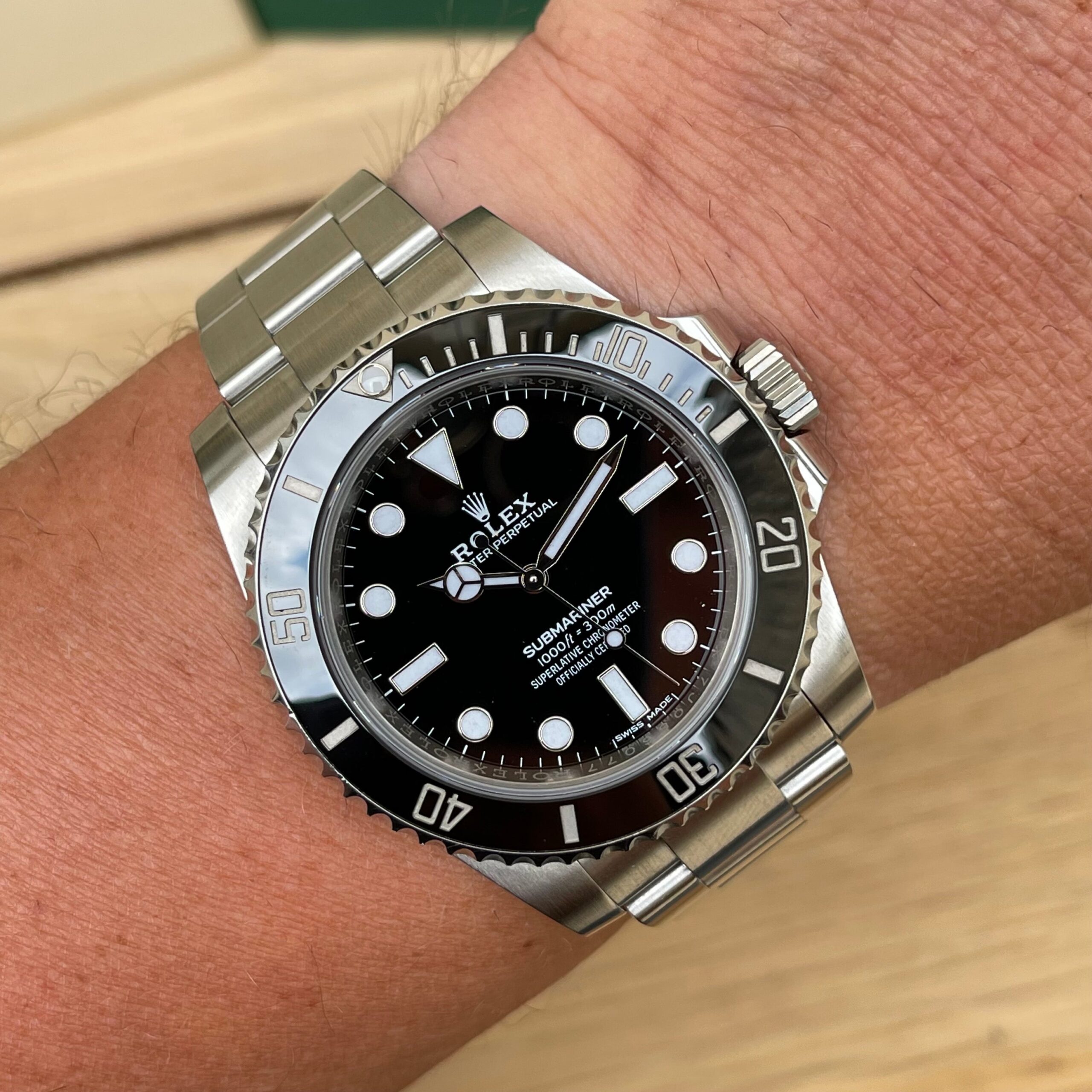 Rolex Submariner No Date 114060..
