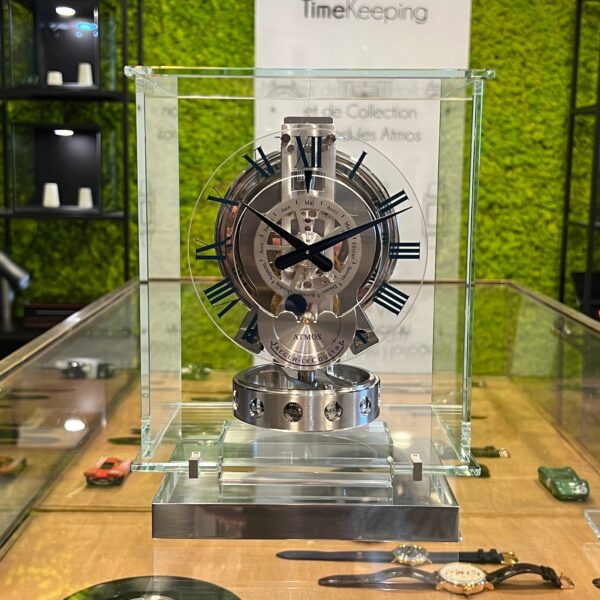Atmos de Jaeger LeCoultre transparente calibre 563