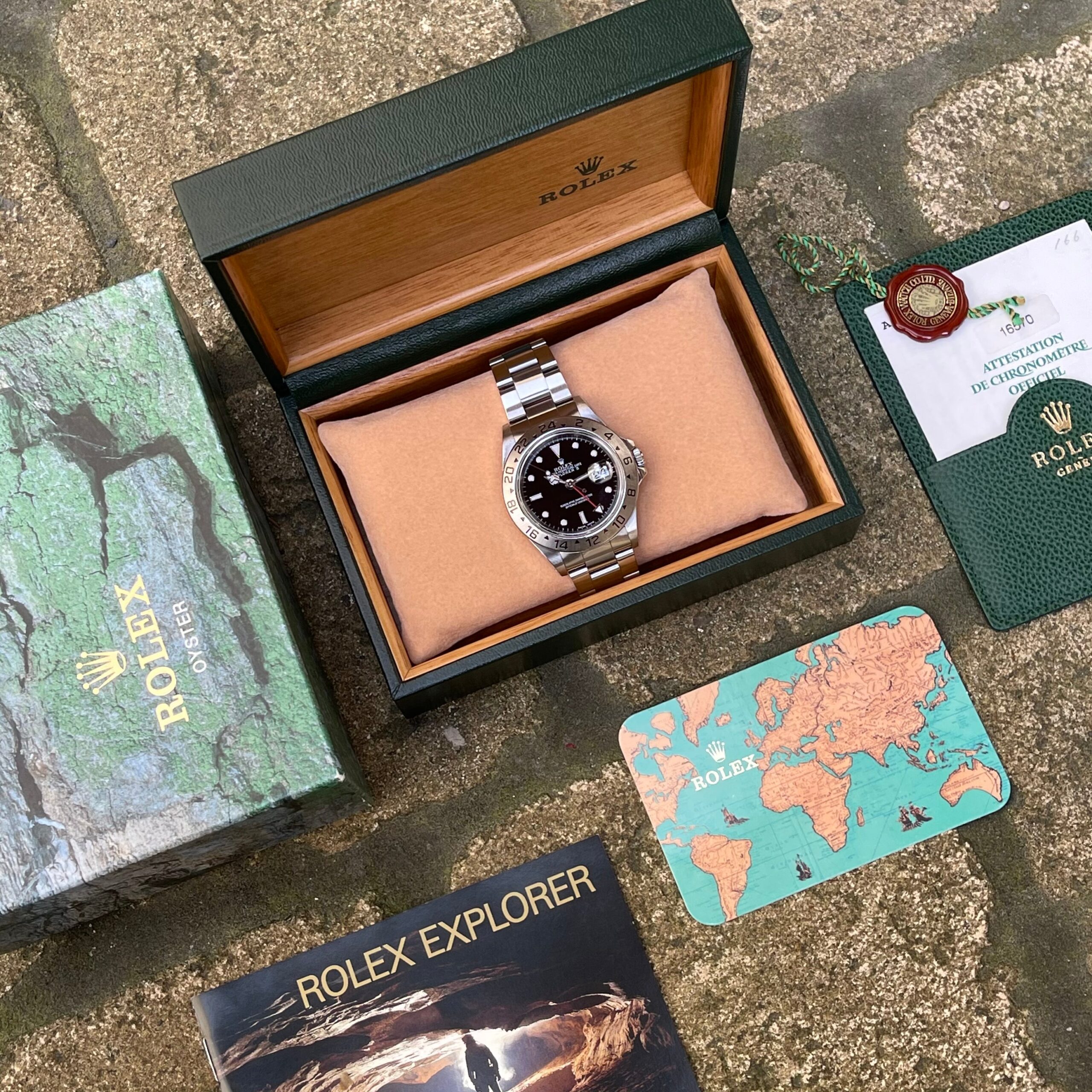 Rolex Explorer II 16570-.