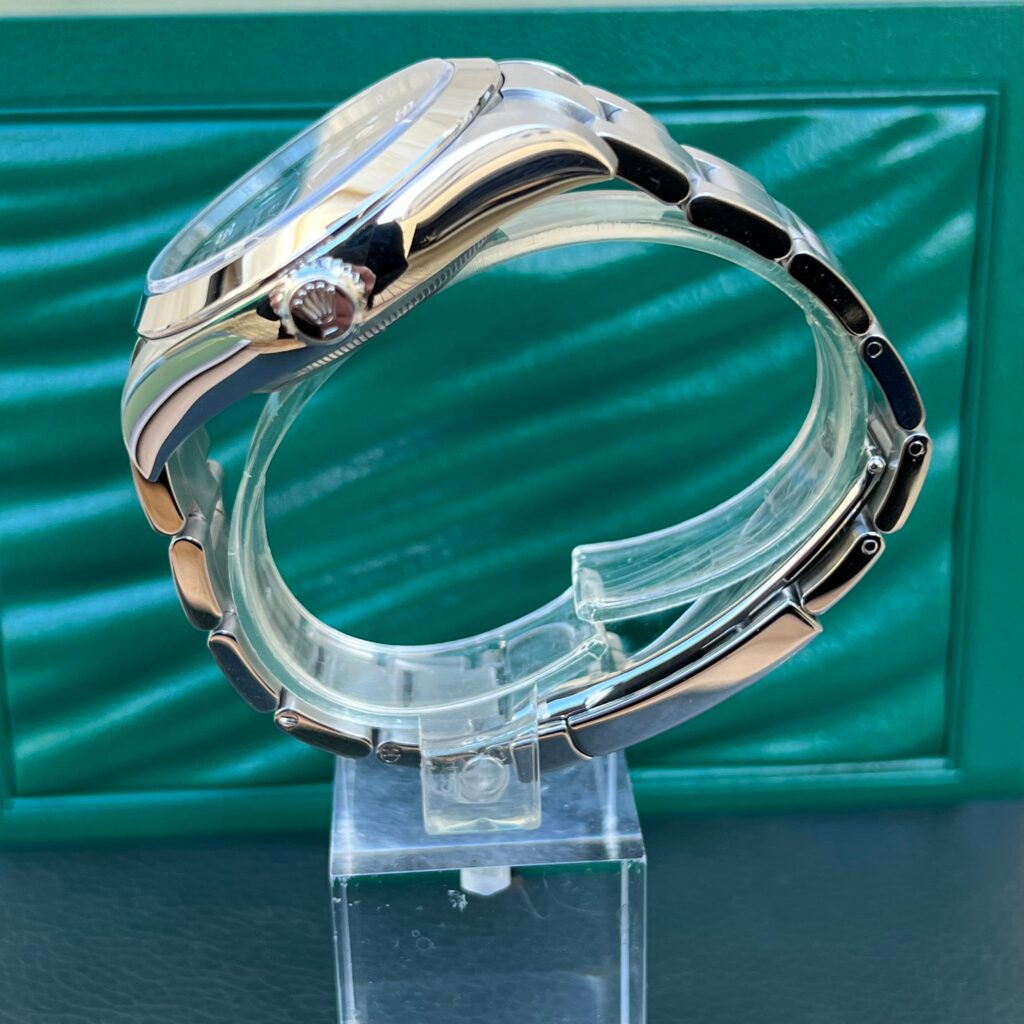 Rolex AirKing 116900-.