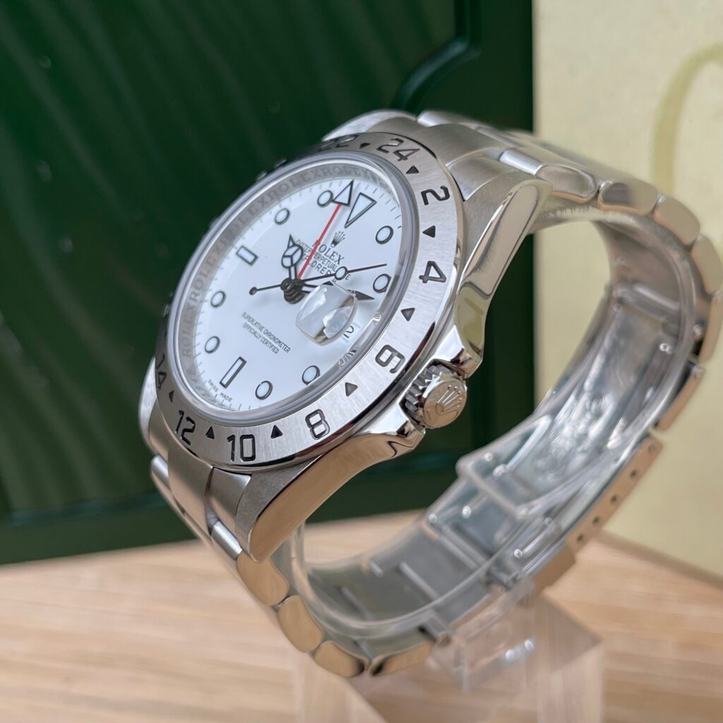 Rolex Explorer II 16570-.