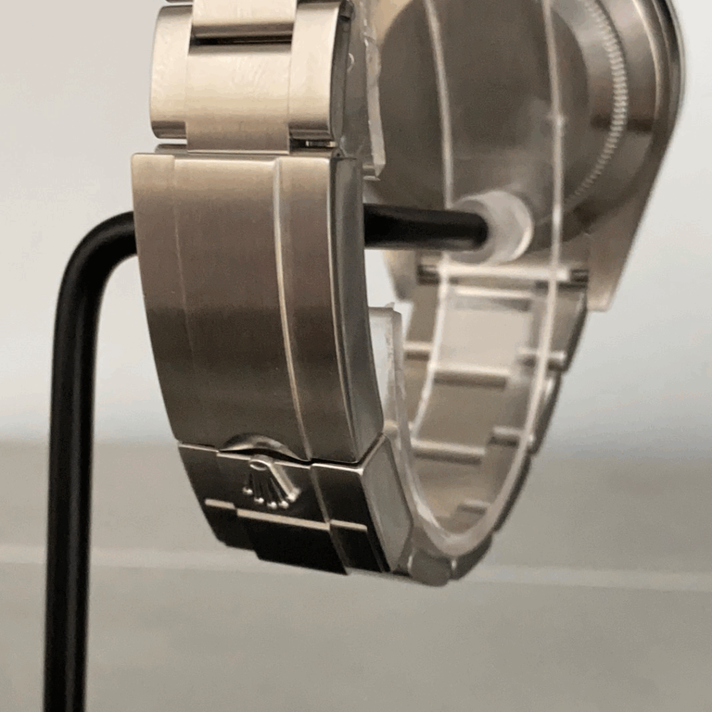 Rolex Explorer 39mm.