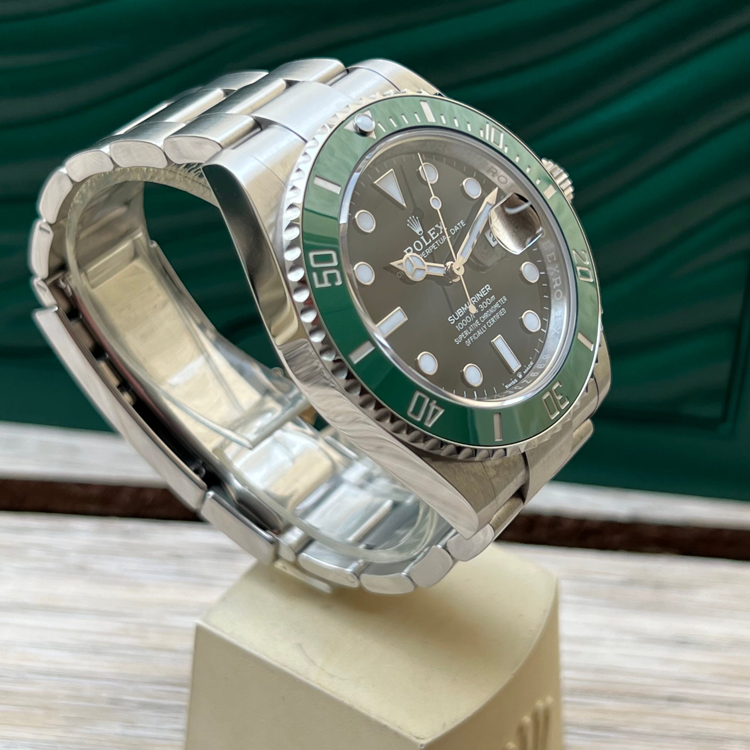 Rolex Submariner Date 126610LV..