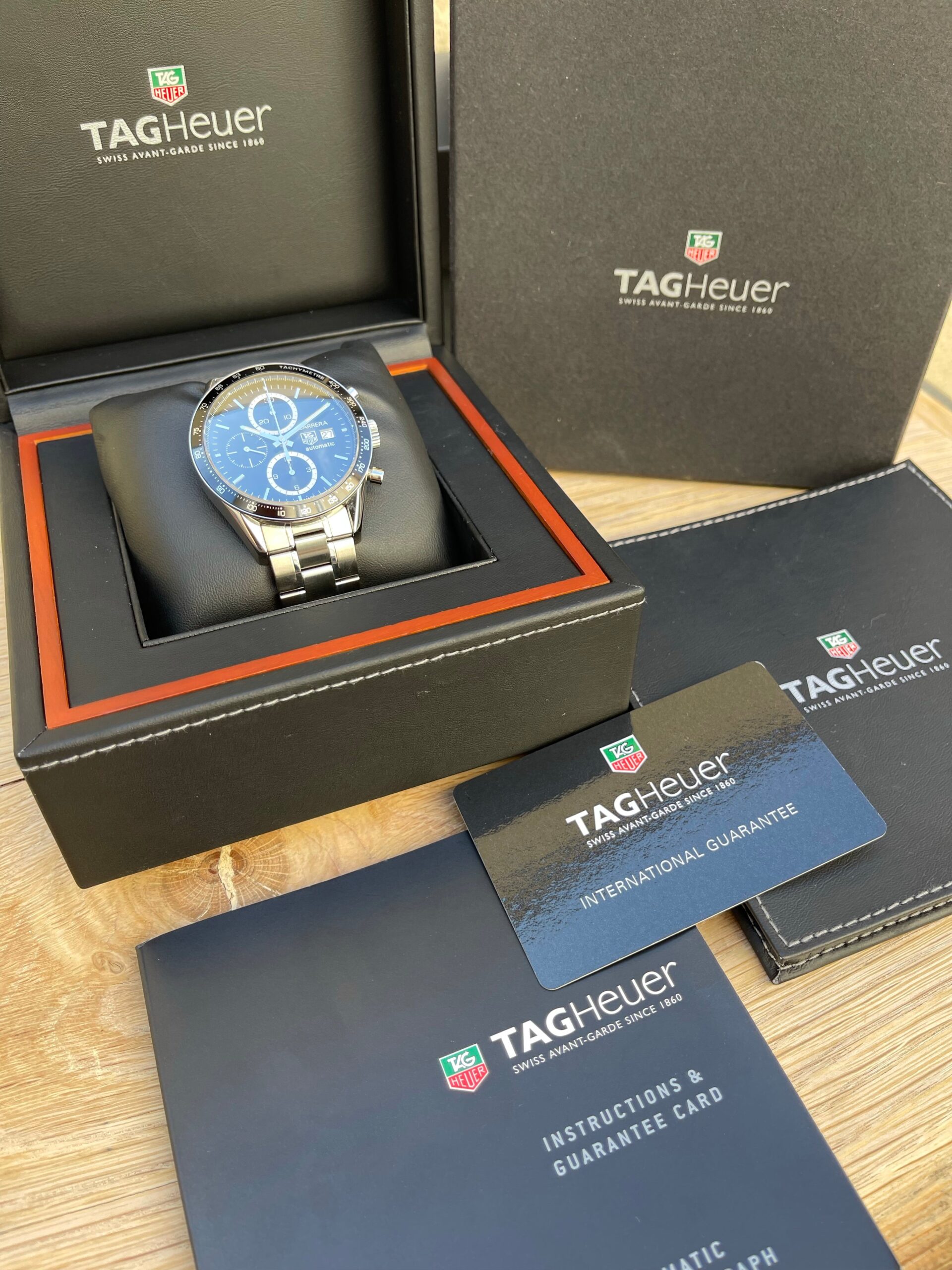 Tag Heuer Carrera Calibre 16 « Brad Pitt ».